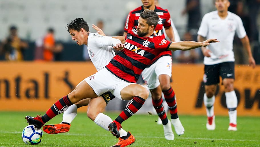 No Timão? Diretoria do Corinthians fala sobre o meia Diego Ribas