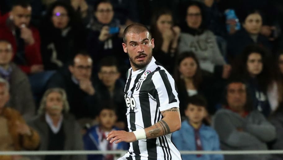 Stefano Sturaro's Agent Confirms Leicester & West Ham Have Made Offers for Juventus Midfielder