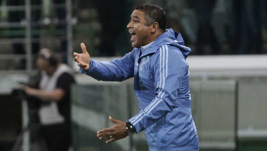Time titular deverá ter alterações para próximo jogo 