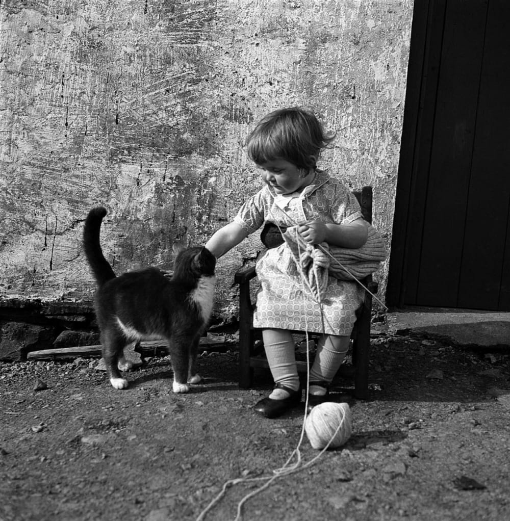 10 Awesome Historical Photos Of People Knitting Mental Floss Bonus points if the subject is so absorbed that they do not realize the picture is being. 10 awesome historical photos of people