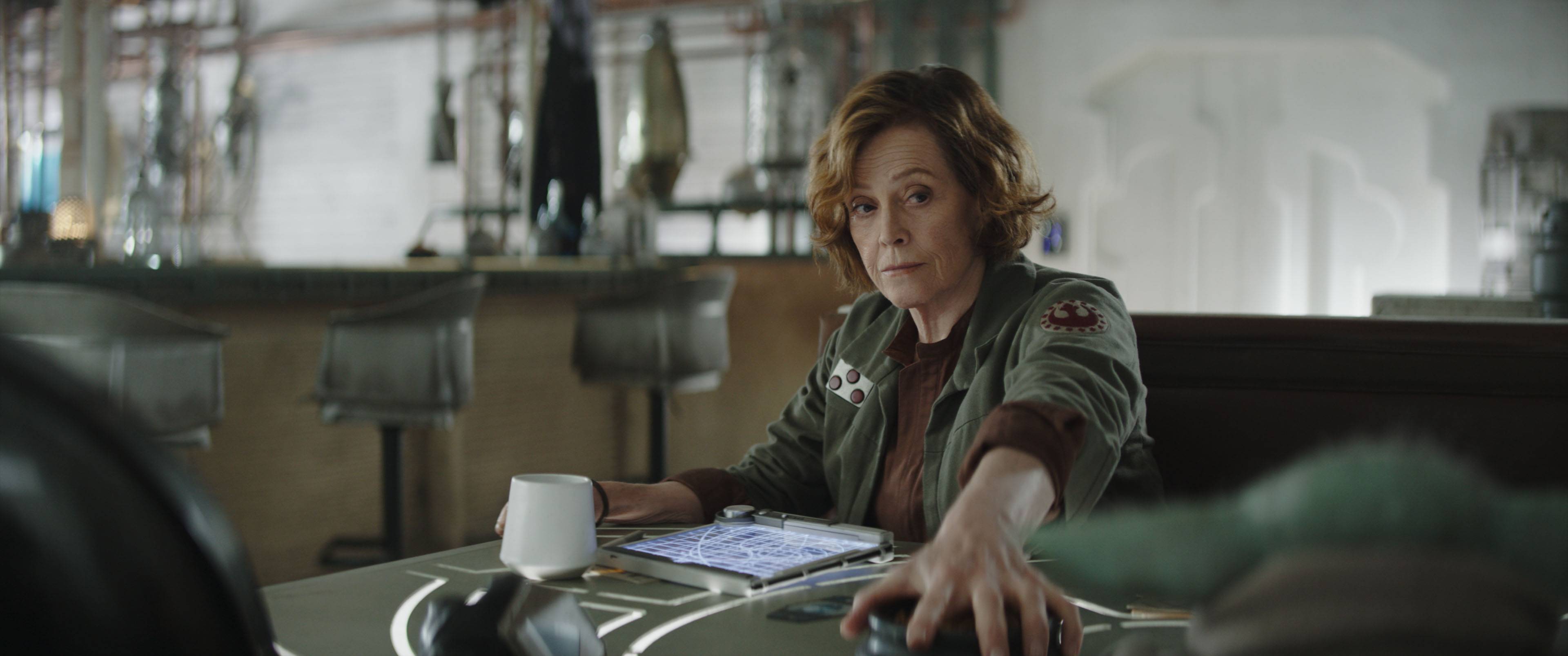 Sigourney Weaver talks about her experience filming The Mandalorian and Grogu