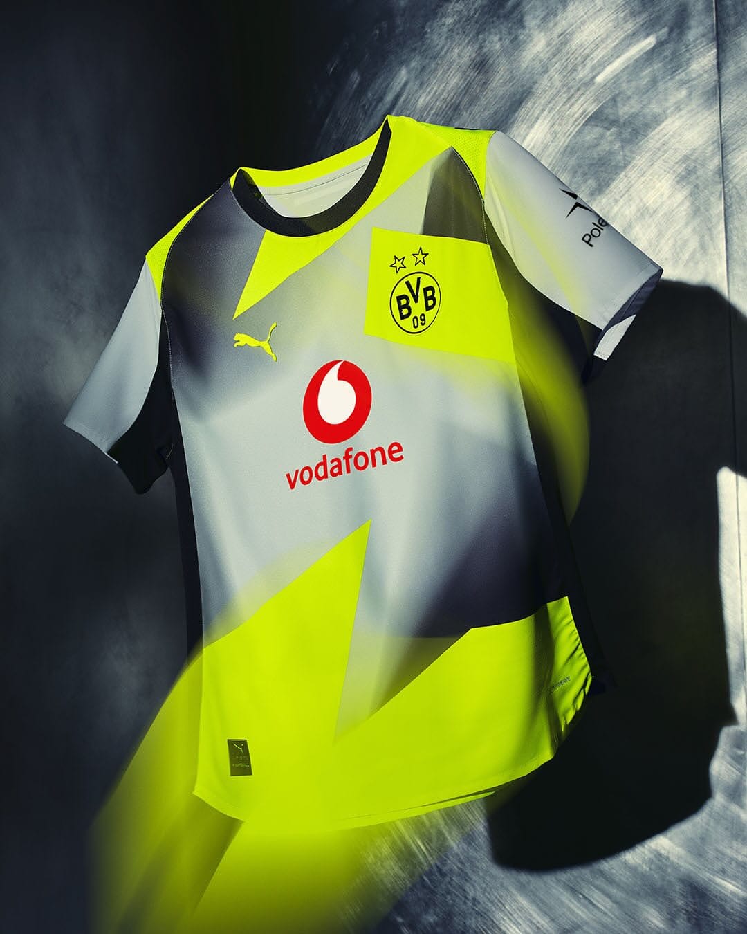Dortmund's new away kit certainly catches the eye.