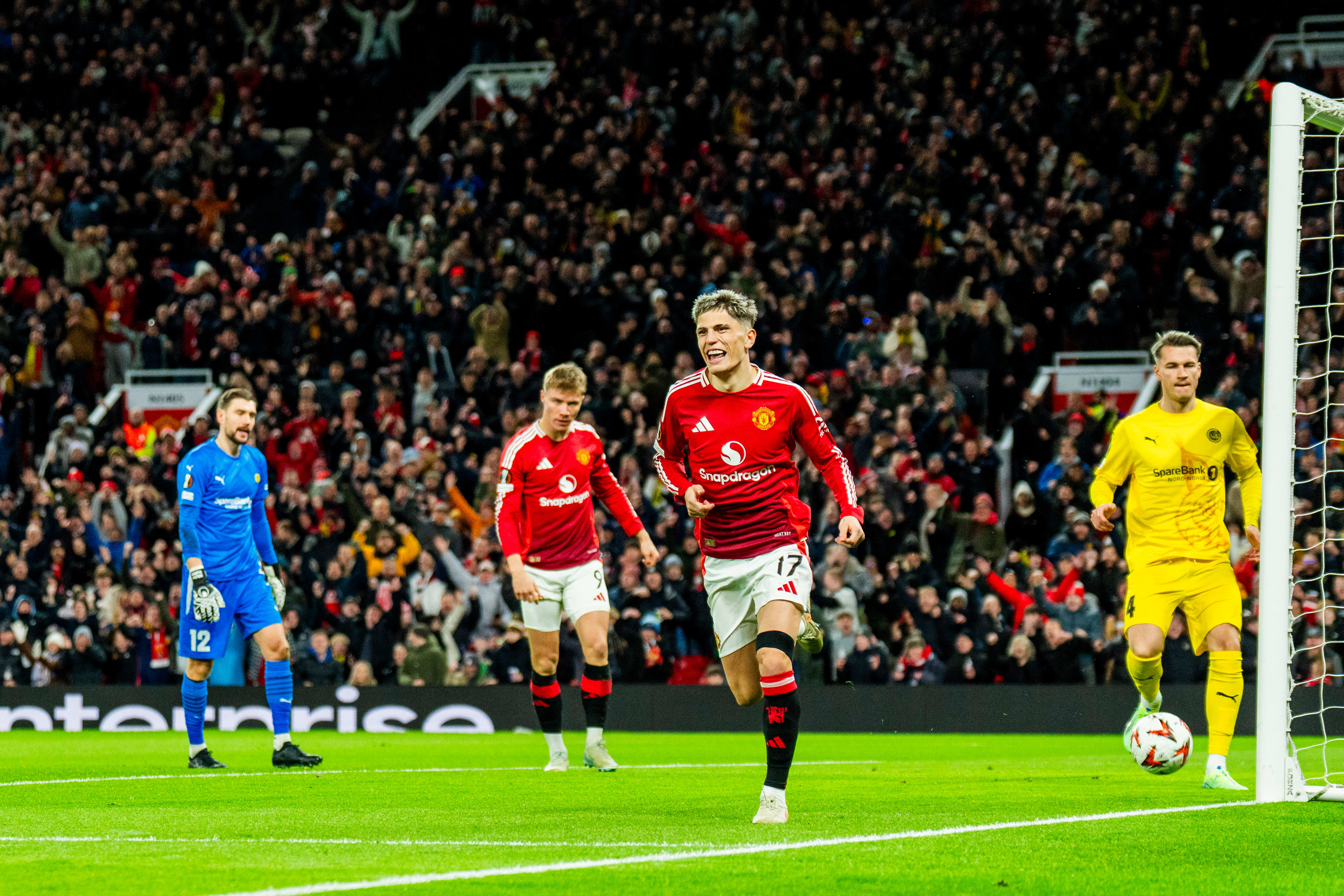 Manchester United winger Alejandro Garnacho has been linked with a move to Chelsea.