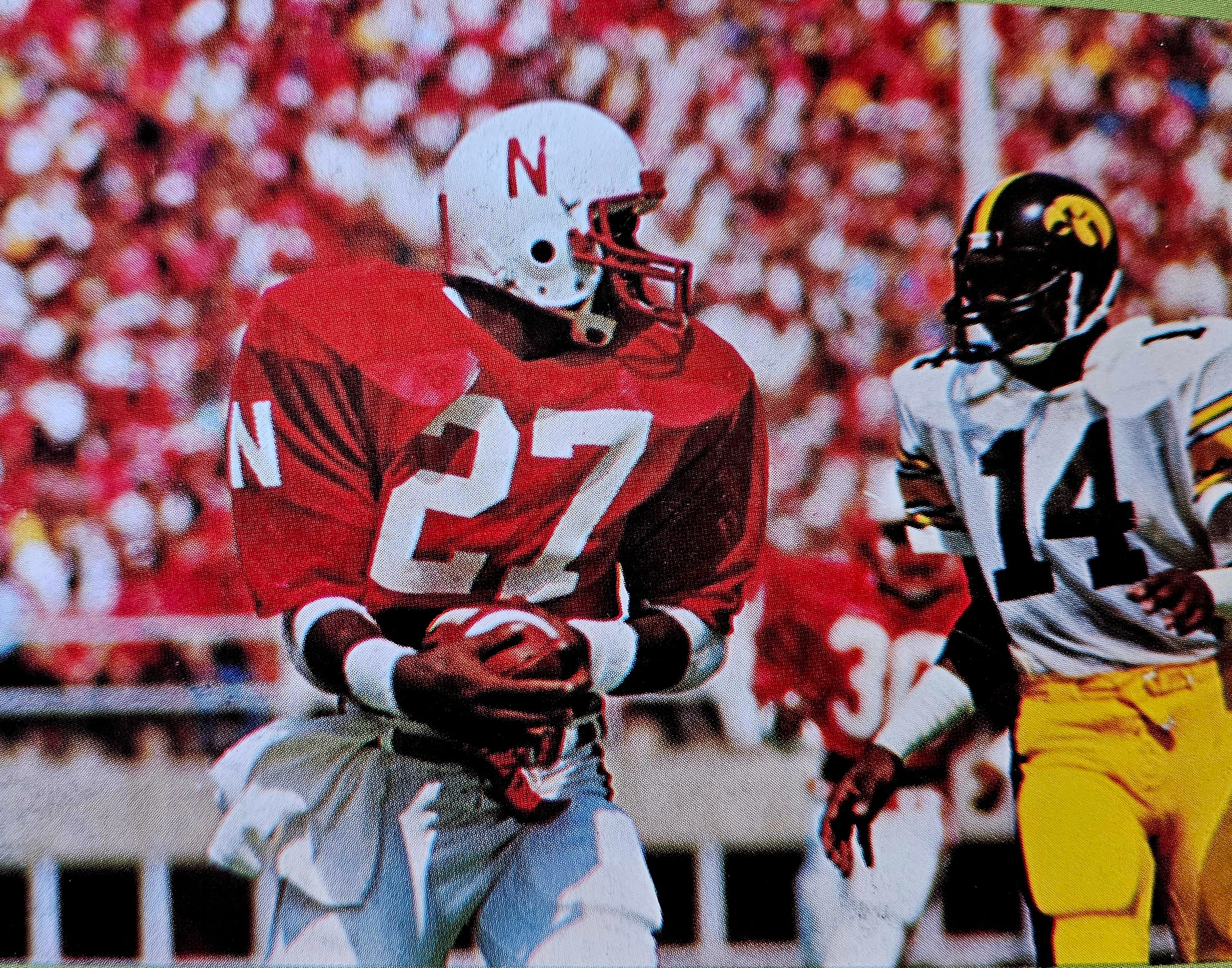 Irving Fryar in action against Iowa.
