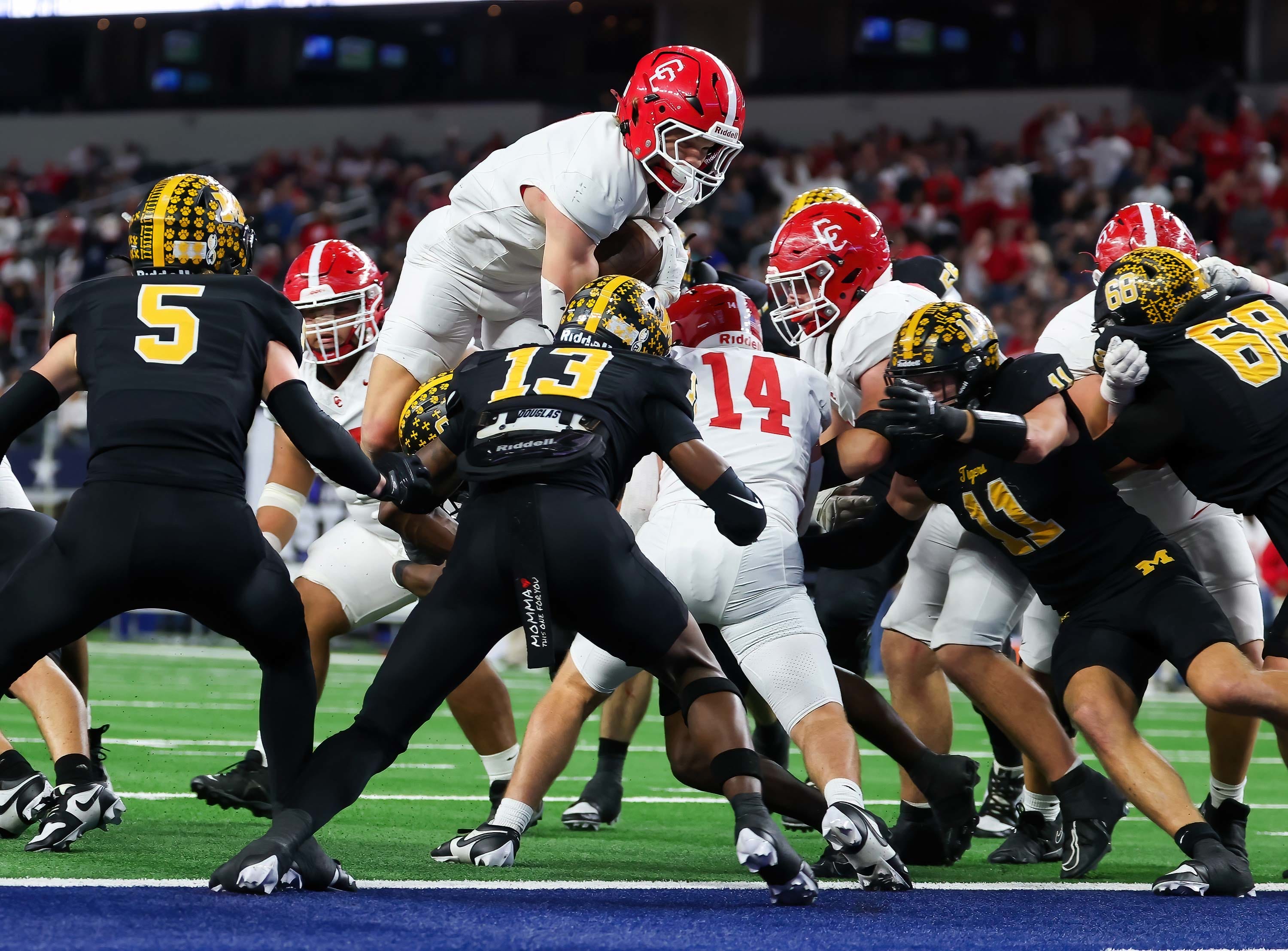 Texas high school football state championships: Columbus vs. Malakoff
