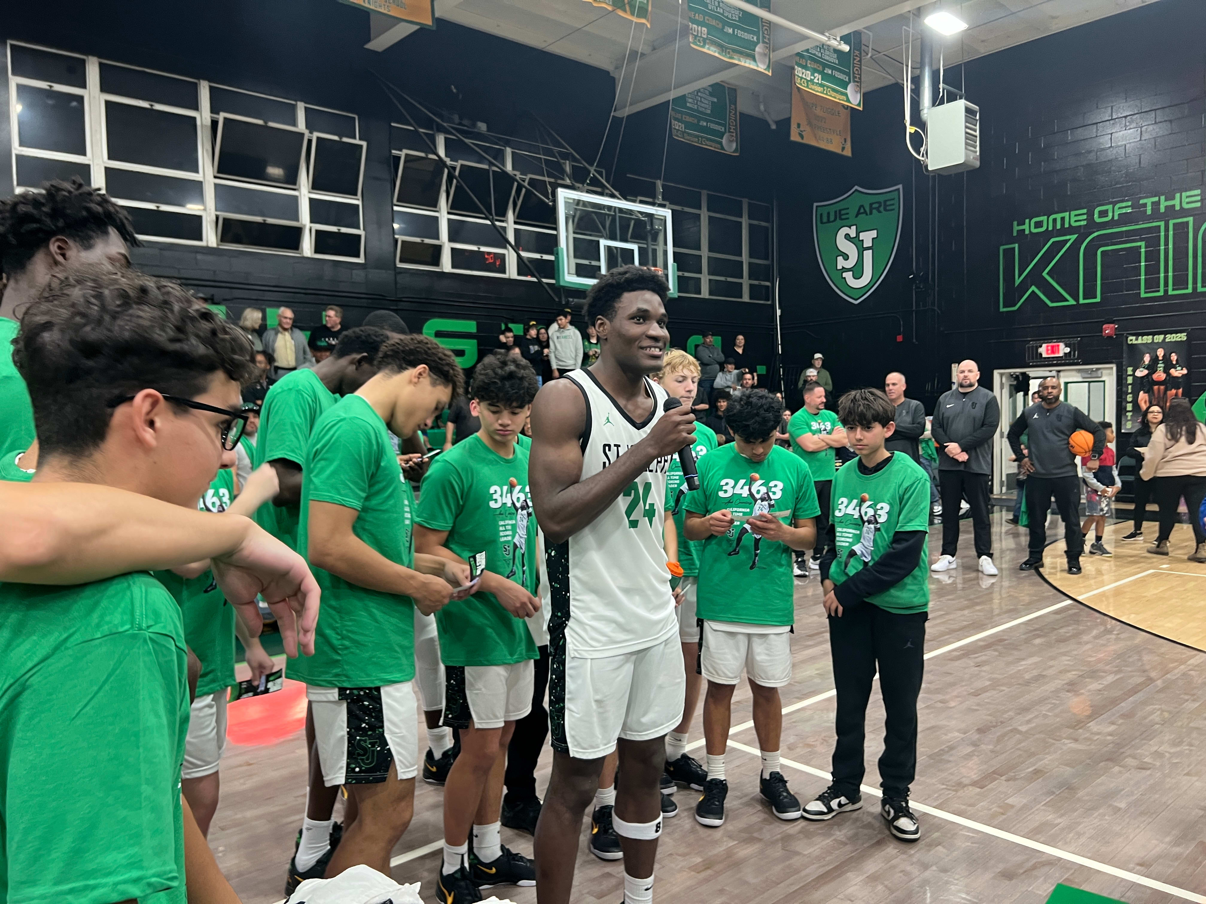 High school boys basketball, Santa Maria California