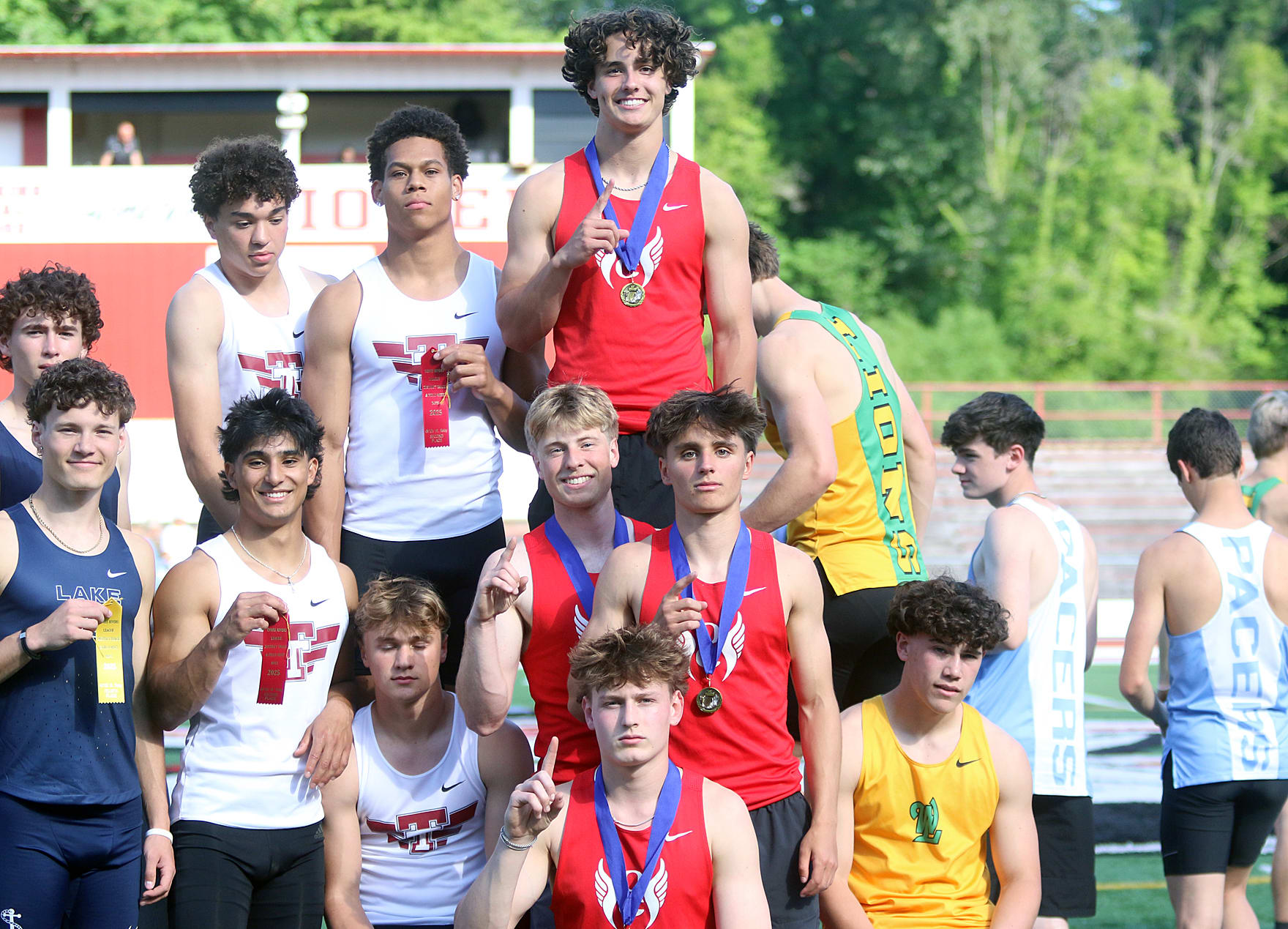 Oregon City Pioneers boys track and field