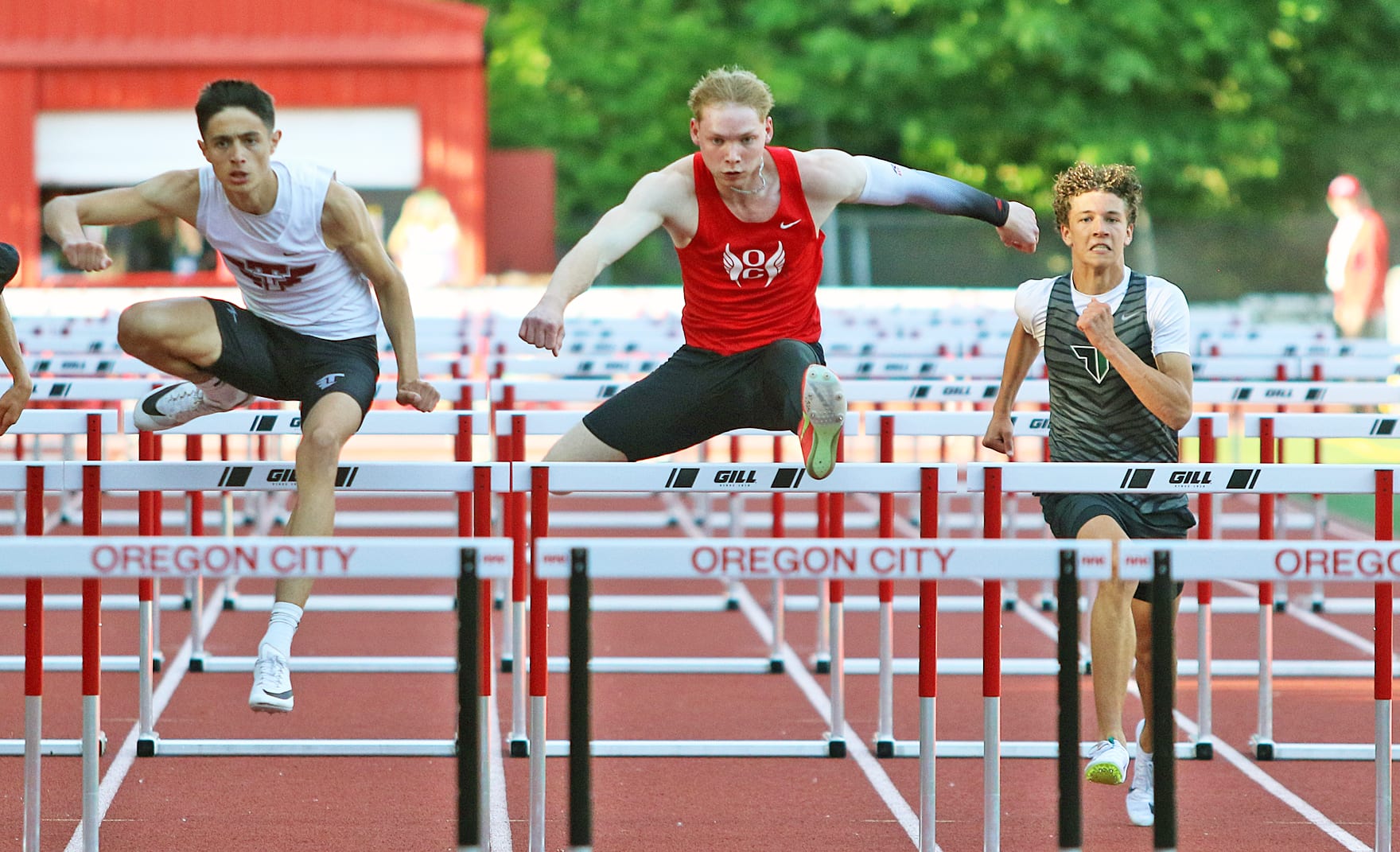Oregon City Pioneers boys track and field