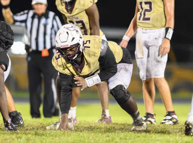Astronaut vs. Bayside in Florida Varsity high school football clash -Sep. 26, 2025 