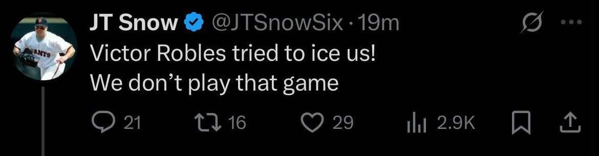 Screenshot JT Snow Post "X"