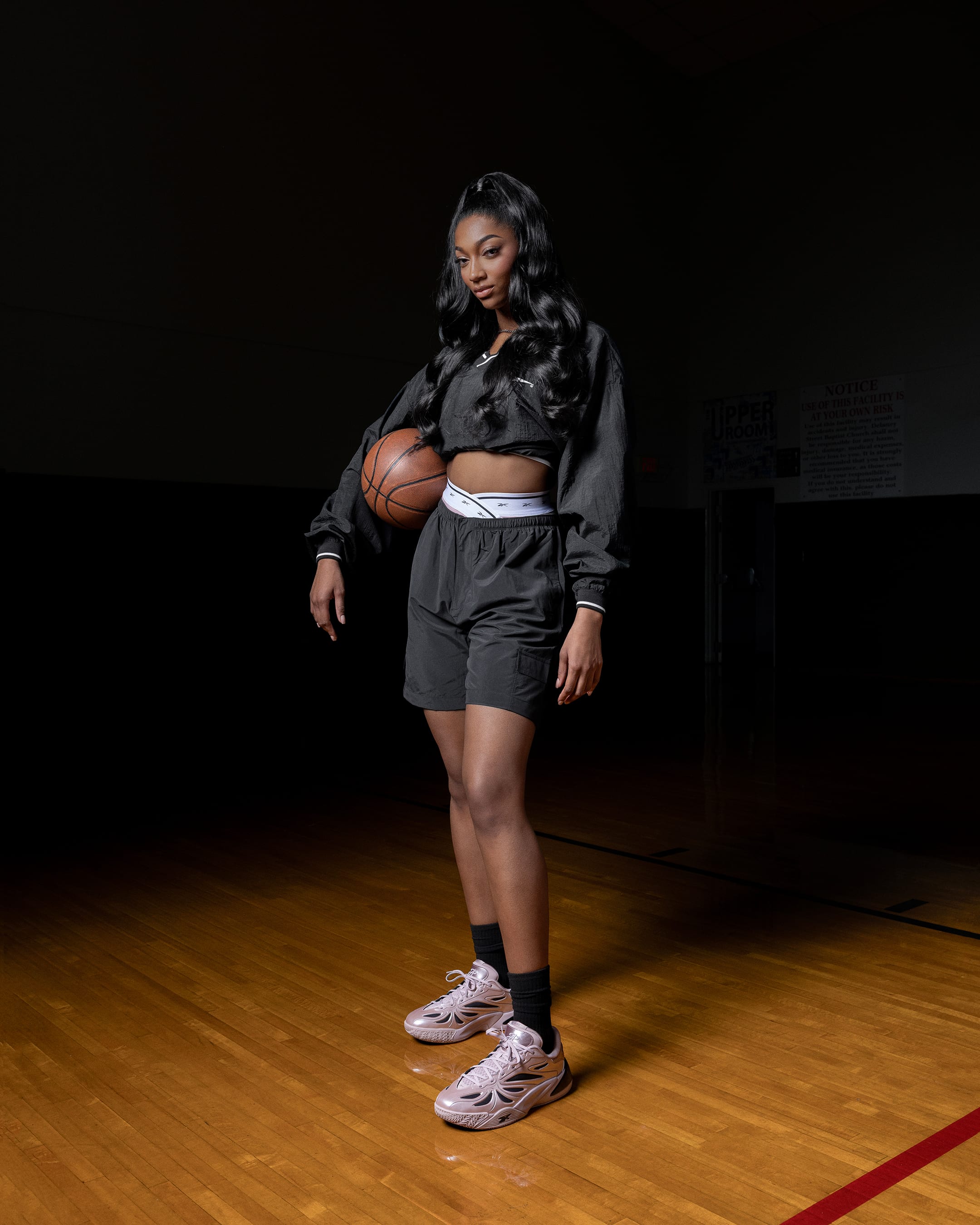 reebok basketball player shoes