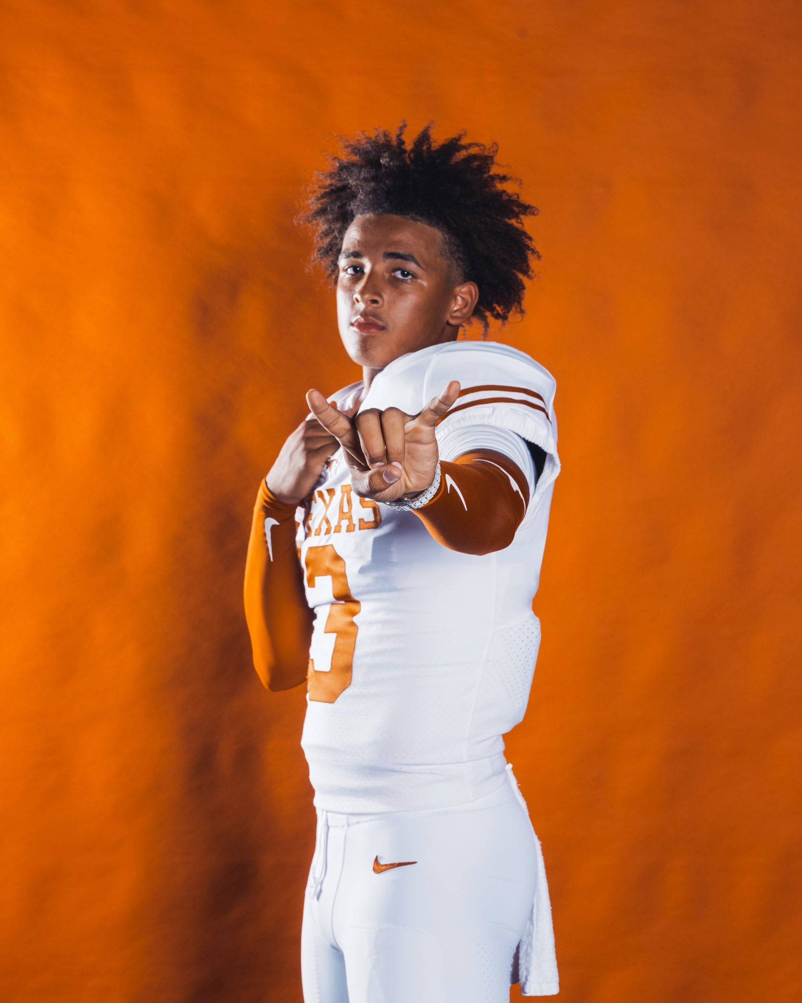 Dia Bell poses for a photoshoot during a recruiting visit with the Texas Longhorns
