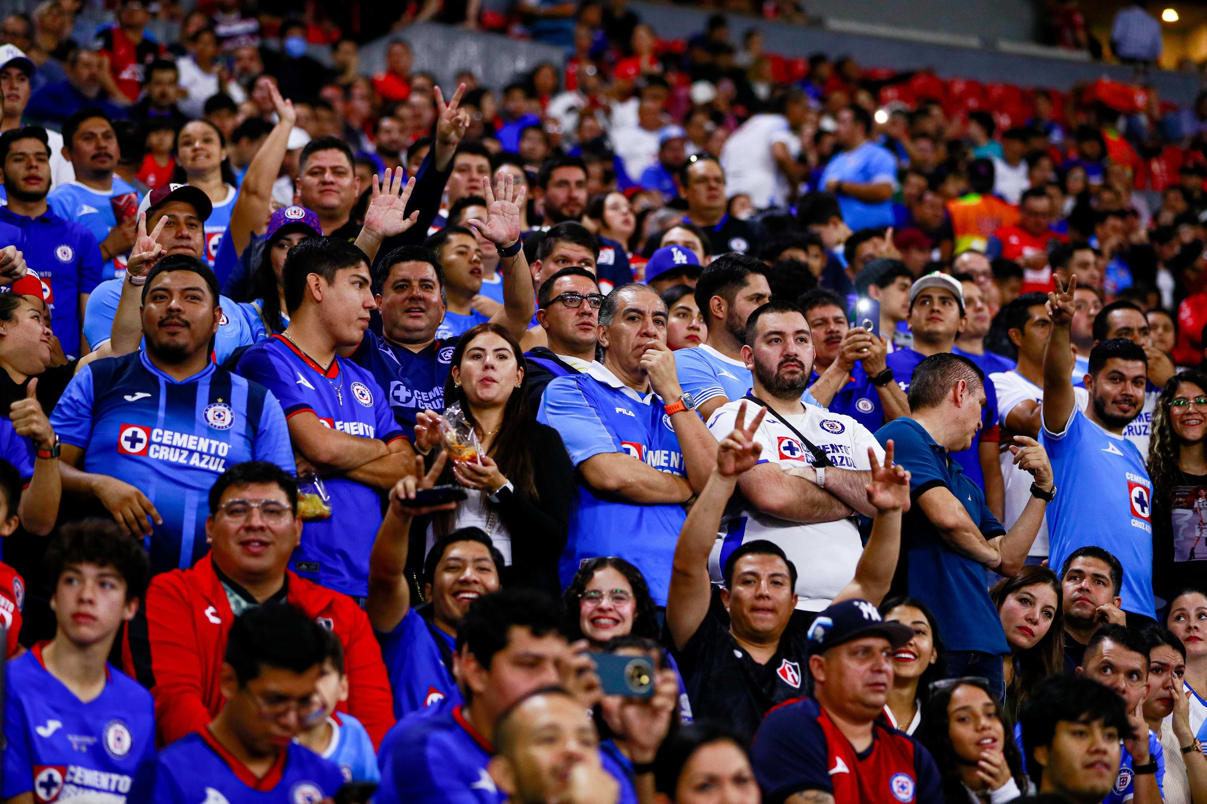 La afición cementera respondió con una buena entrada en Guadalajara