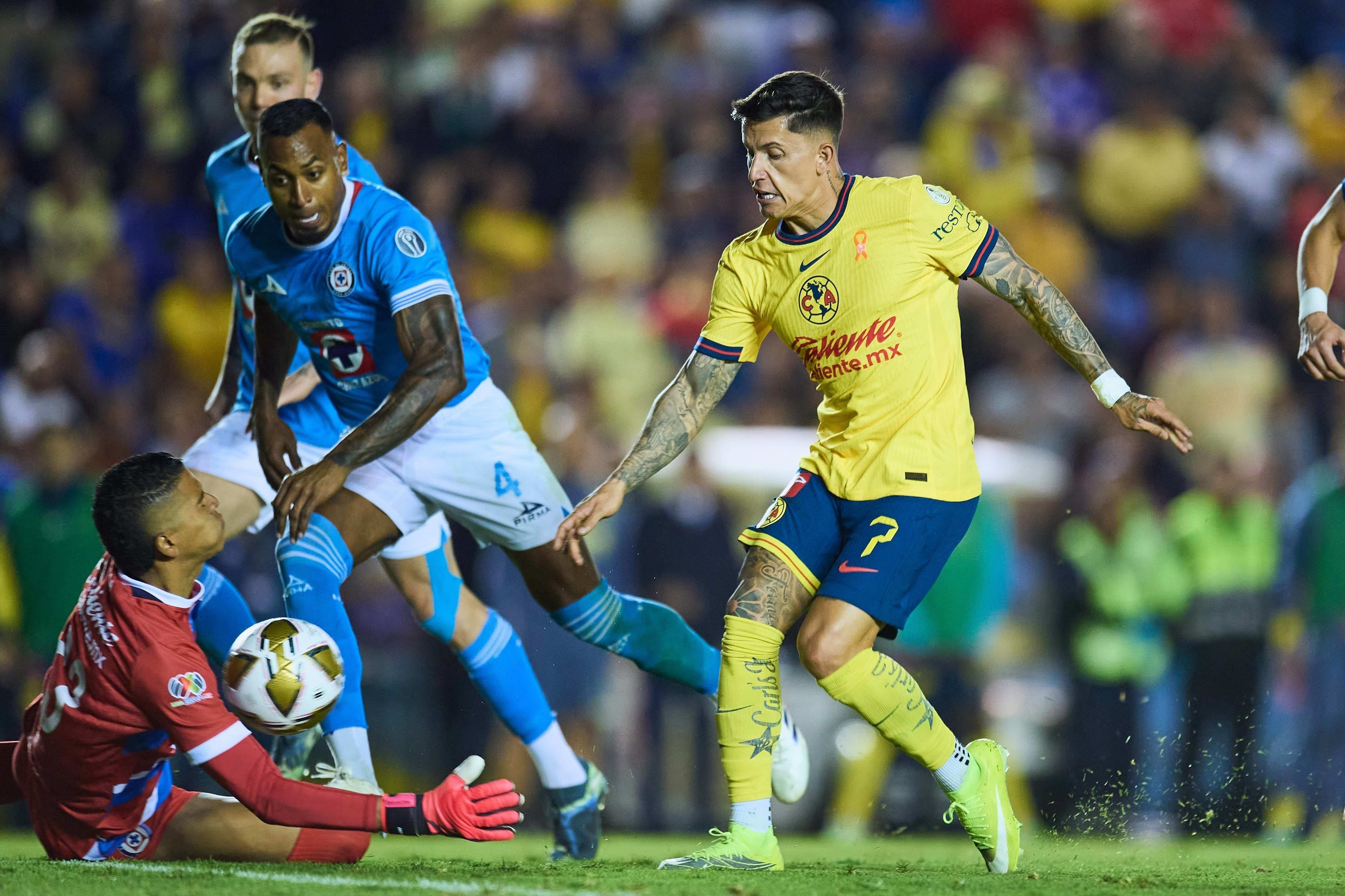 Cruz Azul y América igualaron 0-0 en la ida de las semifinales del Apertura 2024 de la Liga MX