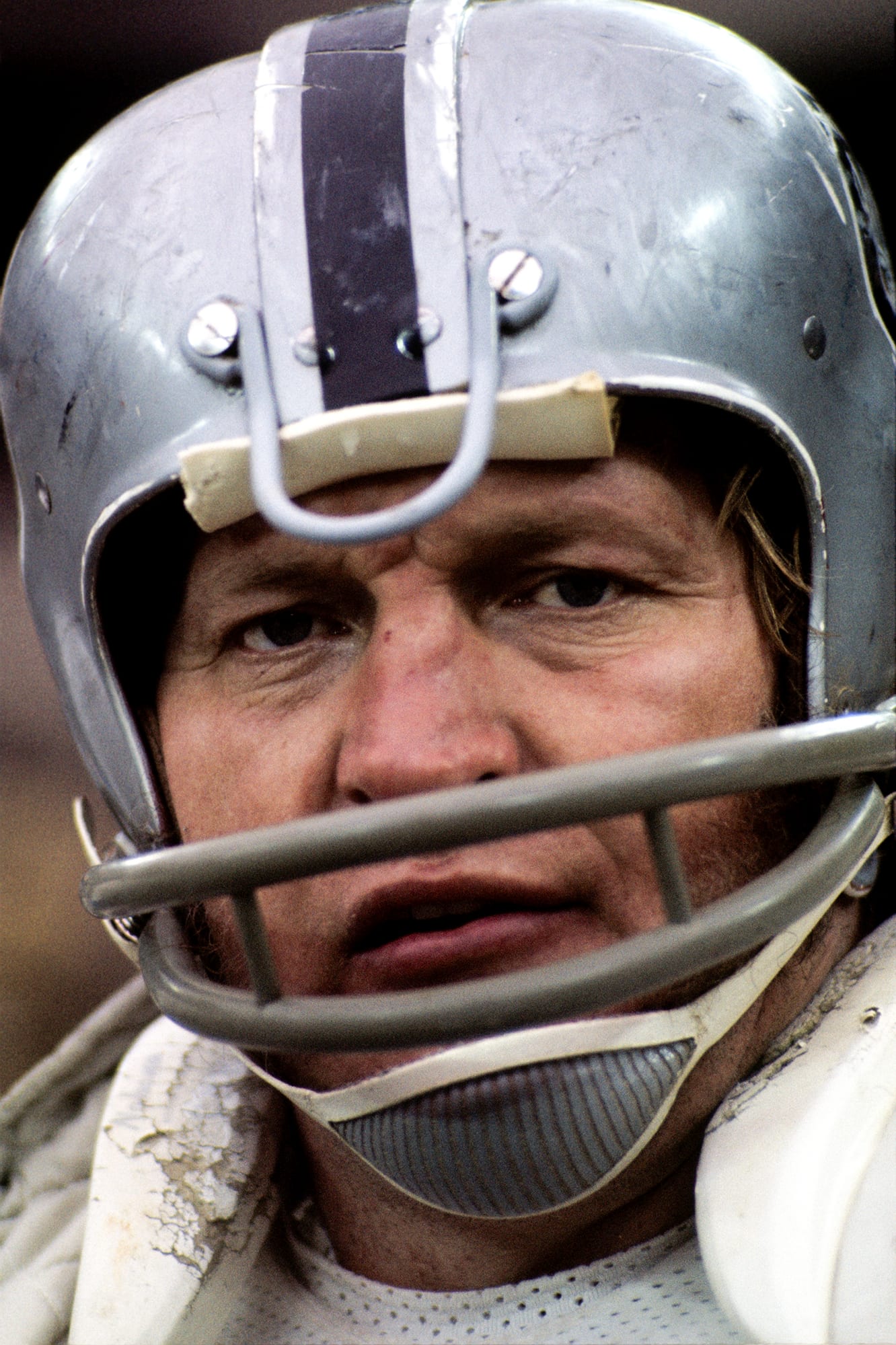 AFC Playoffs: Closeup of Oakland Raiders Jim Otto (00) 