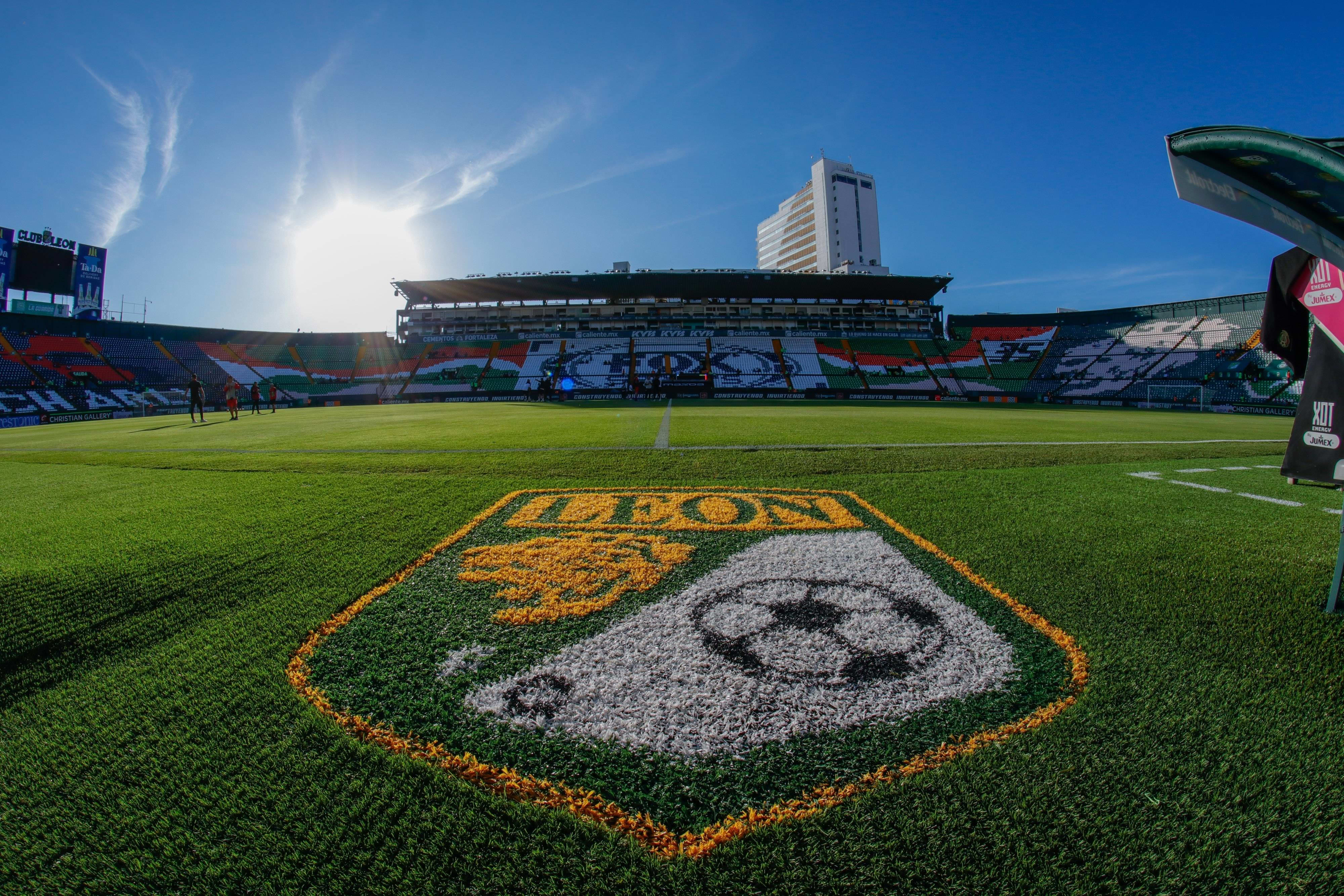 Estadio León.