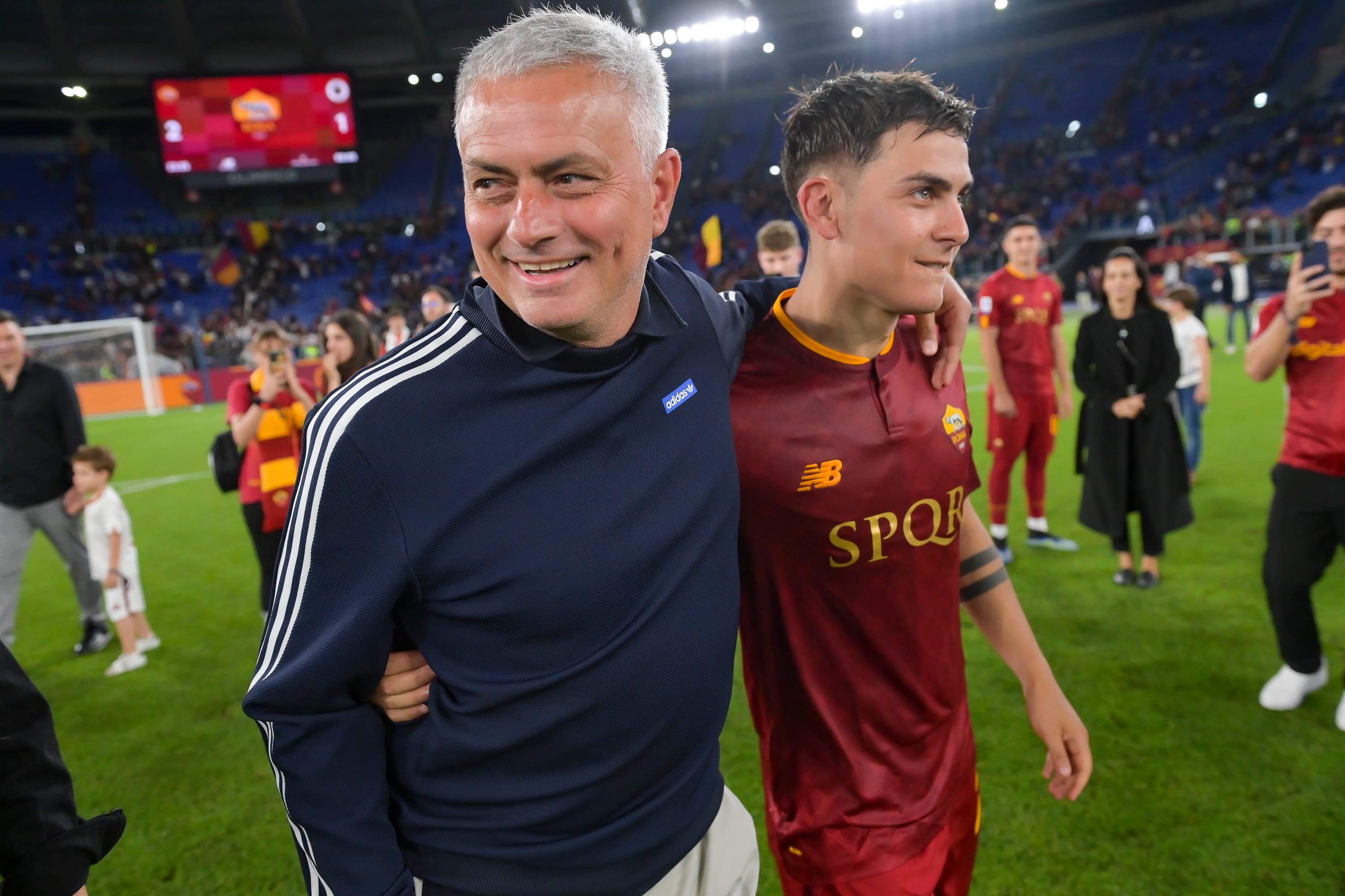 Jose Mourinho and Paulo Dybala