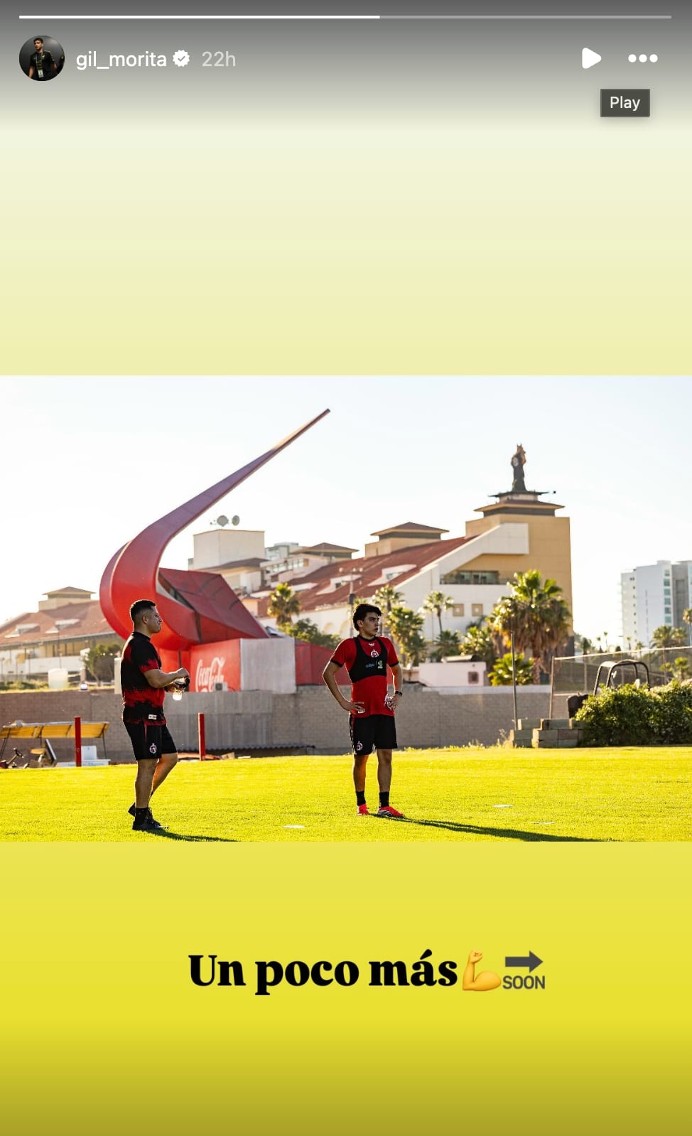 吉尔伯托·莫拉训练中