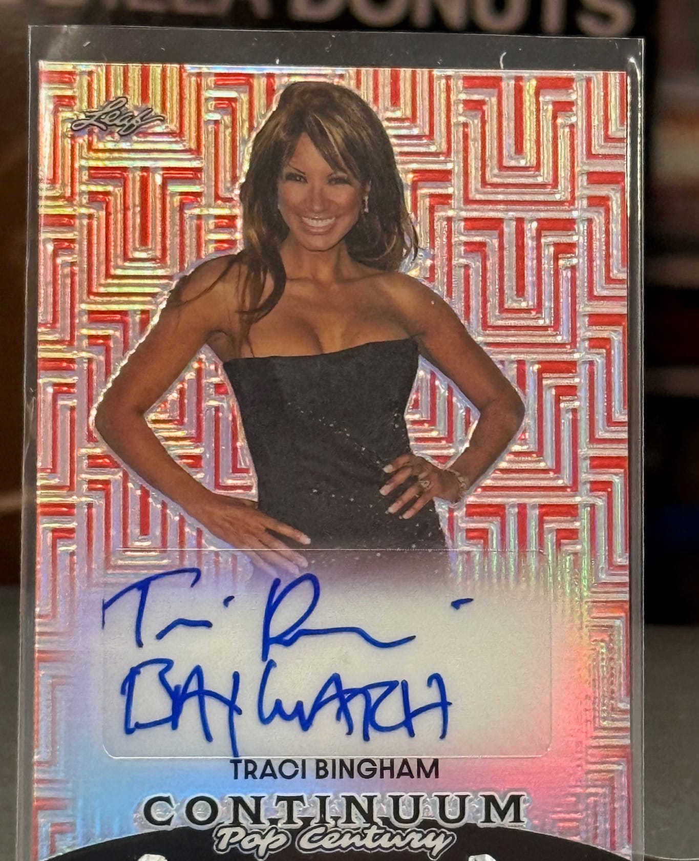 Traci Bingham auto in Leaf Continuum