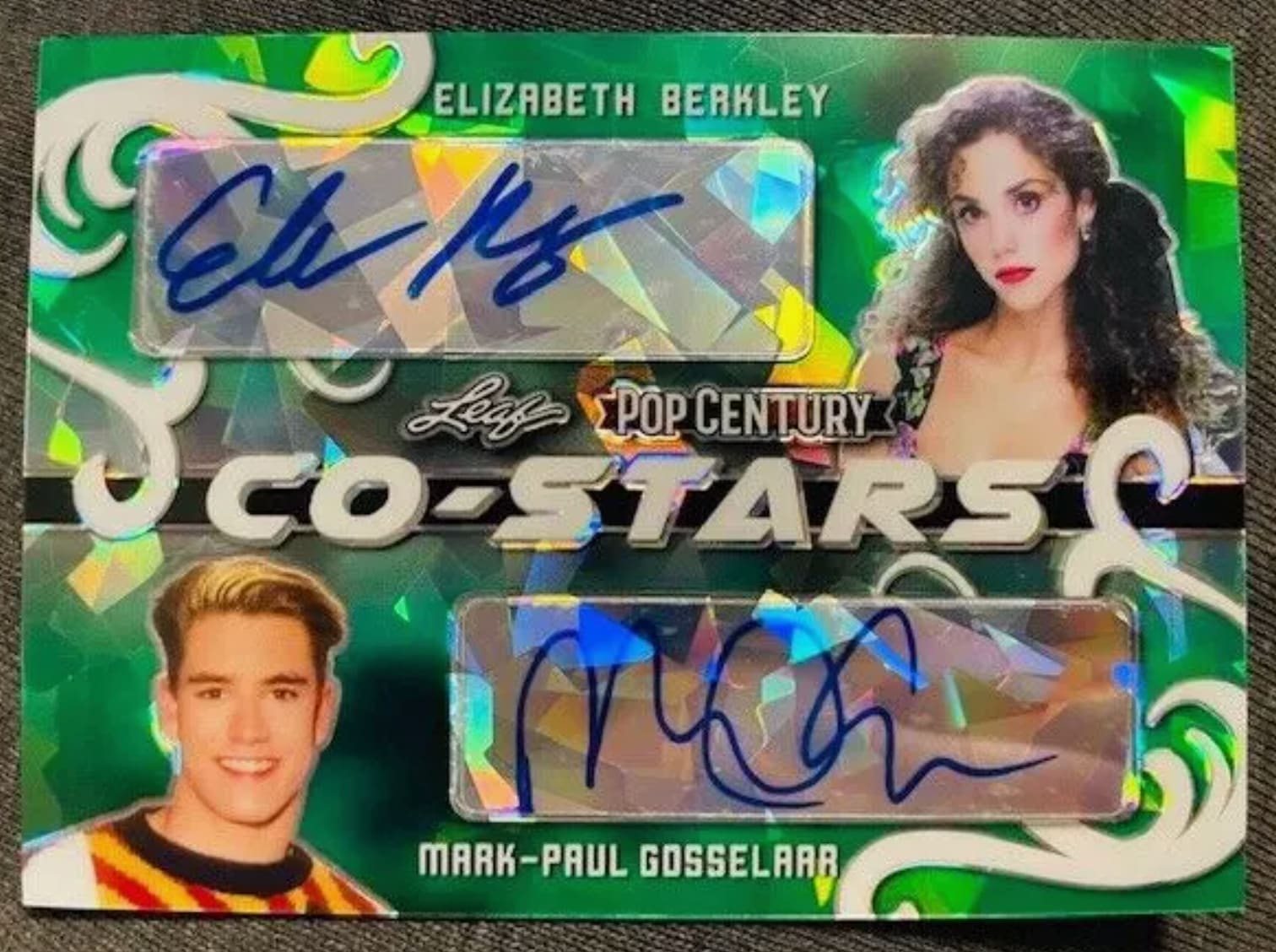 2020 Pop Century Mark-Paul Gosselaar Elizabeth Berkley Auto Autograph /2 