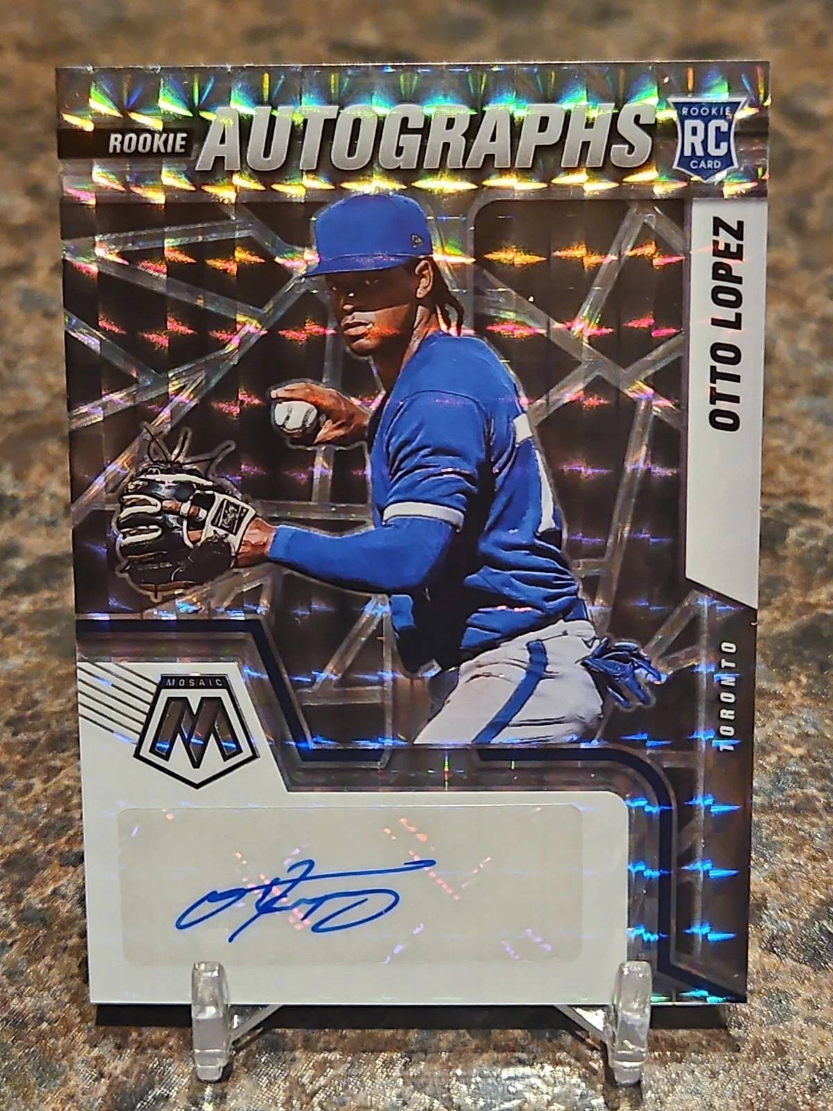 Otto Lopez is Leading the MLB in Batting, but The Hobby Doesn