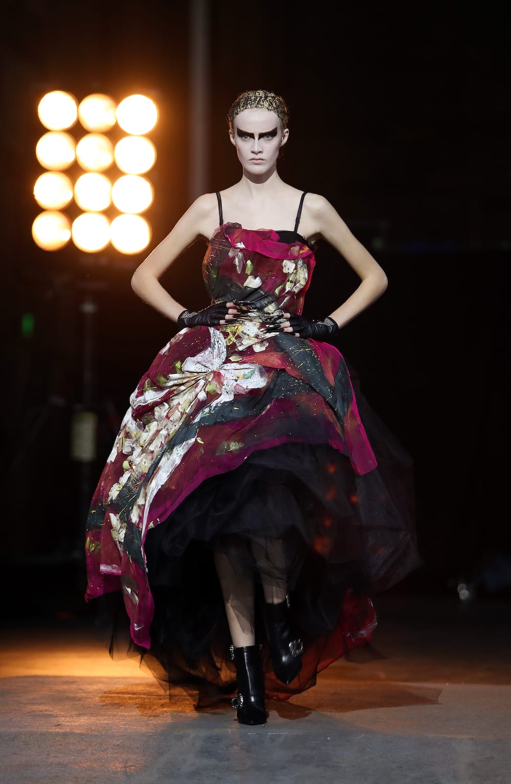 Lauren Huyskens walks the runway during Vogue World: Hollywood 2025 at Paramount Studios on October 26, 2025.