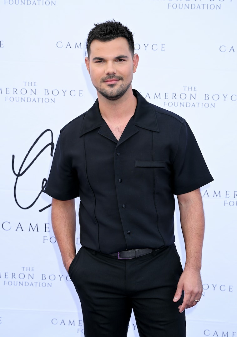 Taylor Lautner