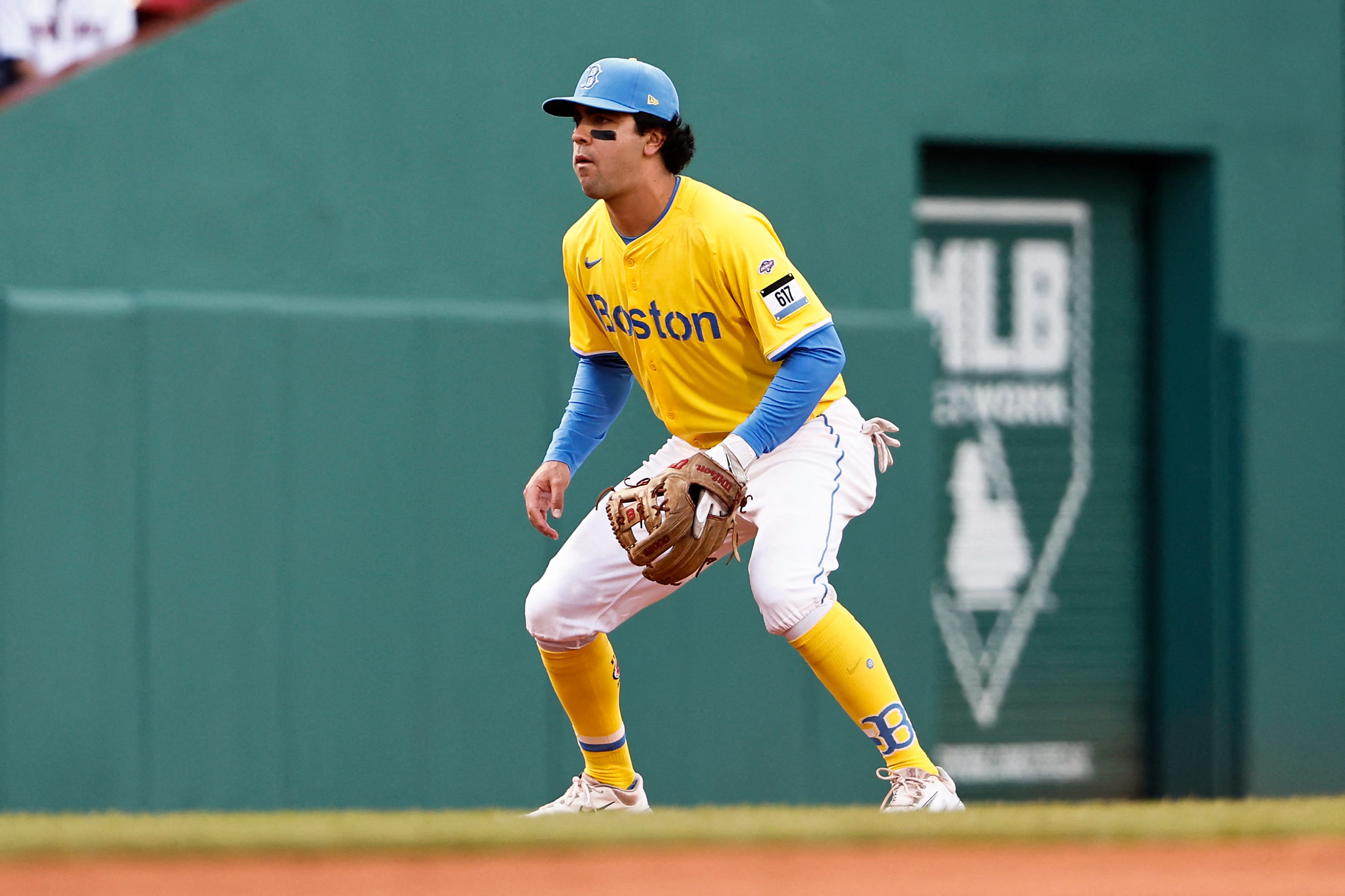 Marcelo Mayer debutó con los Medias Rojas de Boston en el Fenway Park, en la serie contra los Orioles de Baltimore