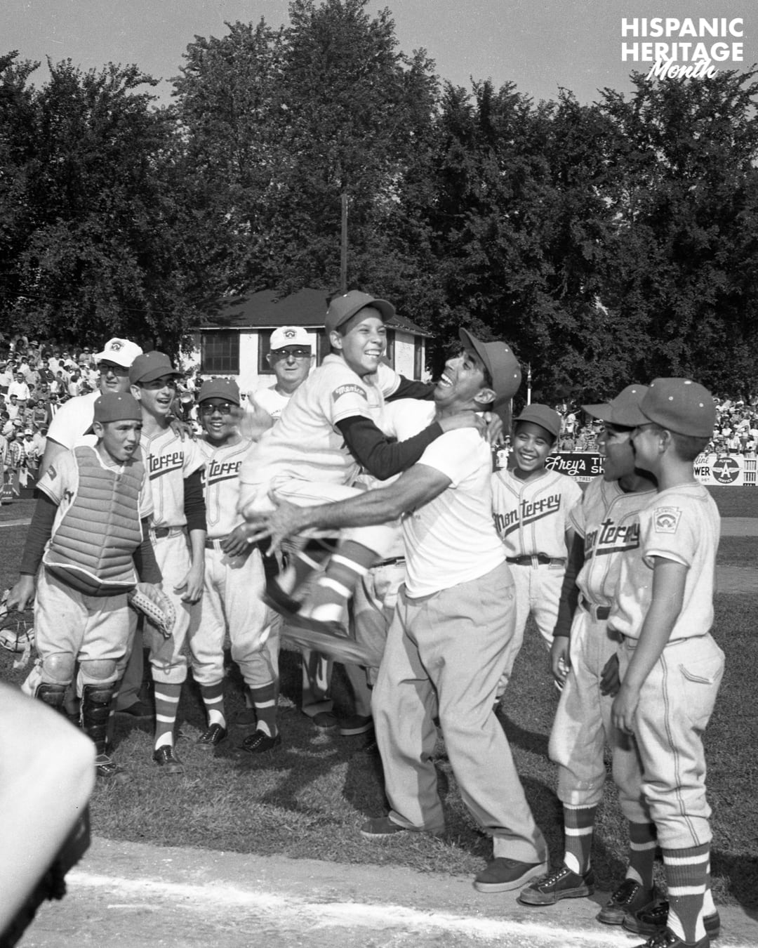En 1957 México se convirtió en el primer equipo internacional en ganar el torneo, gracias al juego perfecto de Ángel Macías
