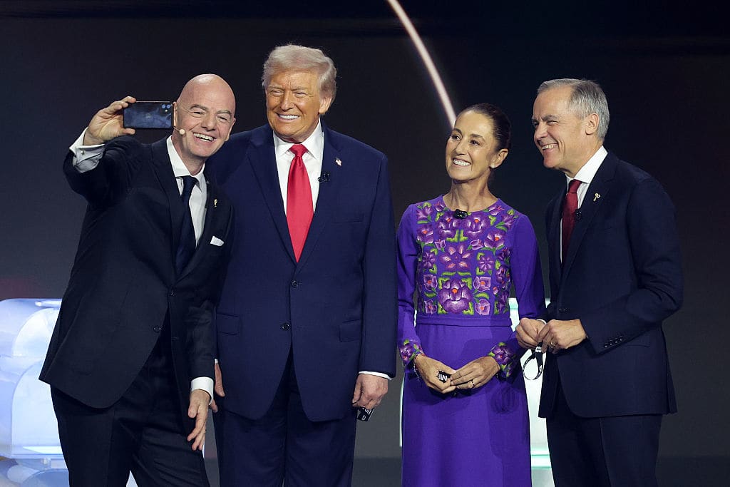 Gianni Infantino, Donald Trump, Claudia Sheinbaum y Mark Carney.