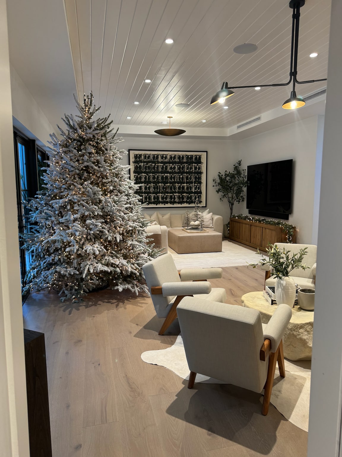 Kate Love’s holiday home decor