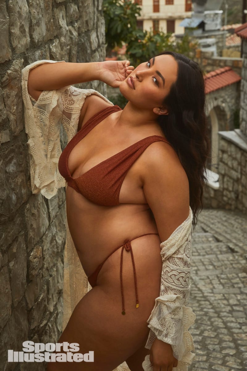 Yumi Nu is wearing a deep brown string bikini in Montenegro.