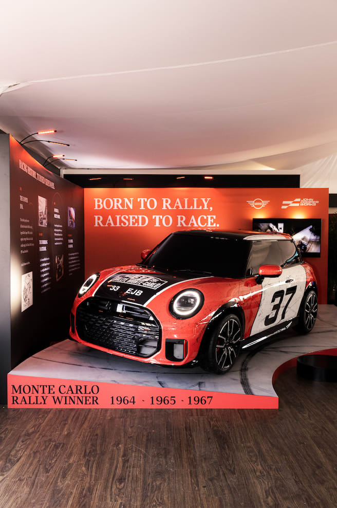 MINI at Club SI 