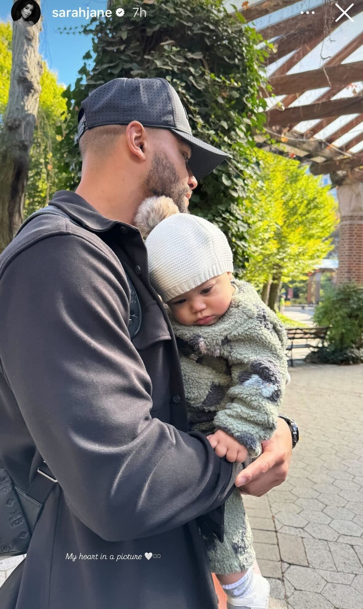Dak Prescott's fiance posts first photo after season-ending surgery