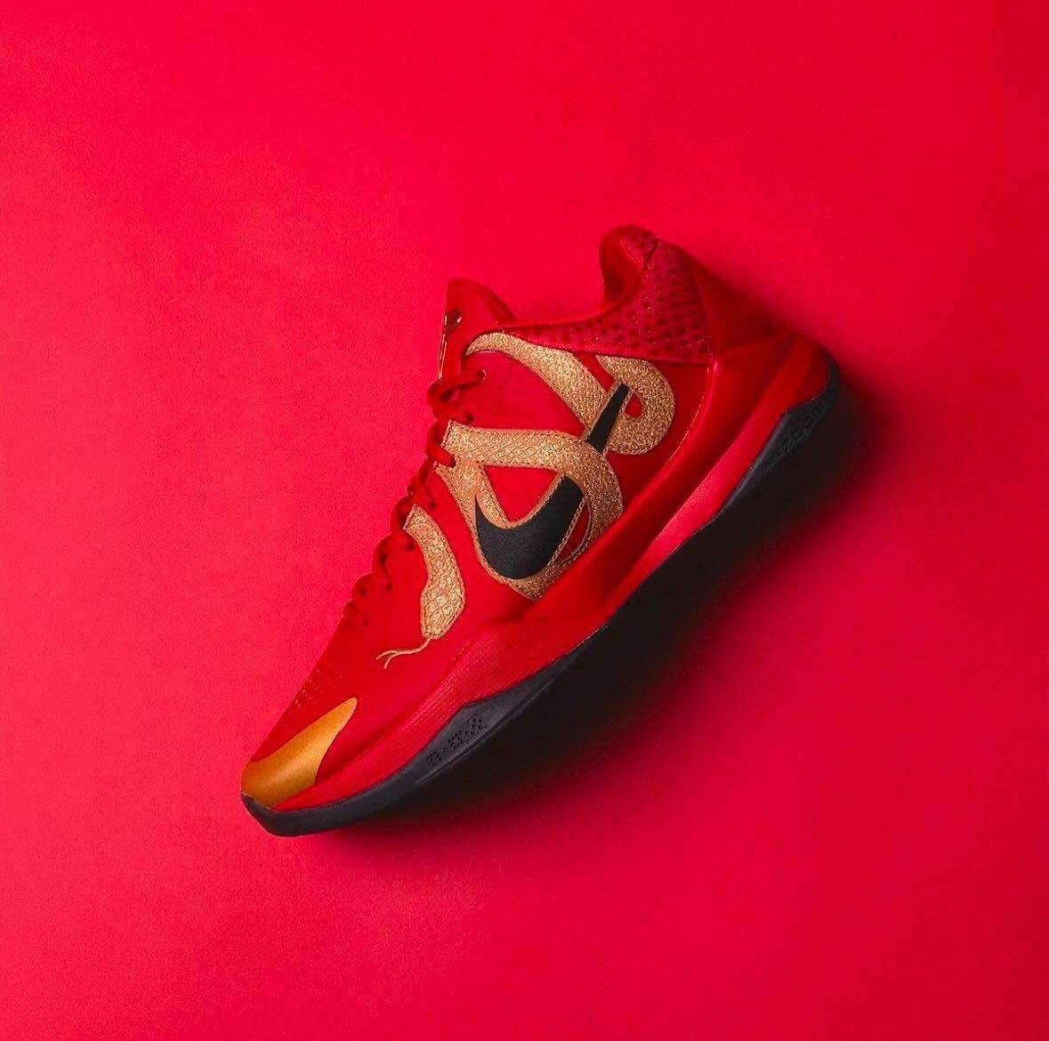 kobe ​​bryant costume shoes anniversary Nike Celebrates Kobe Bryant main image 4