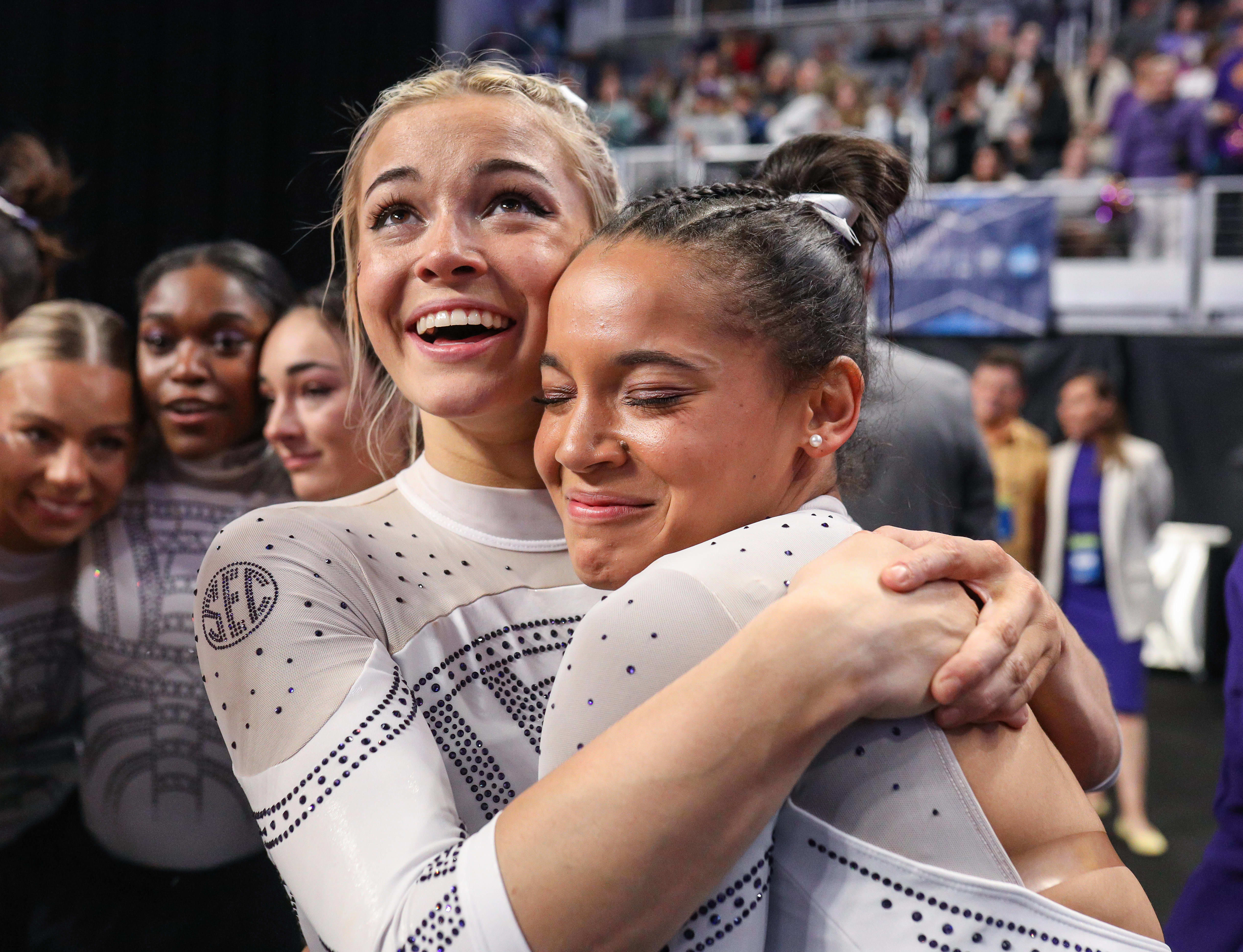 Livvy Dunne: From Gymnast To Headline - jb4ay8k