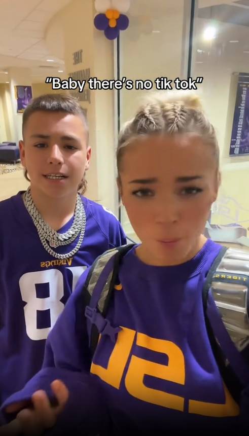 livvy-dunne-posts-bizarre-lsu-baby-gronk-tiktok-wearing-sacred-18