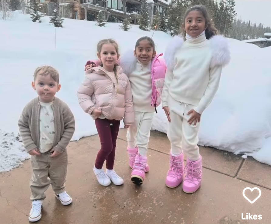 The Gasol and Bryant kids