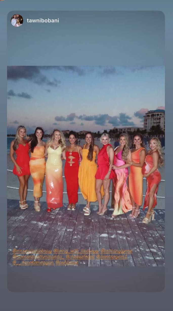 Brittany Mahomes shows off 'golden hour' dress without baby Golden Brittany Mahomes shows off 'golden hour' dress without baby Golden