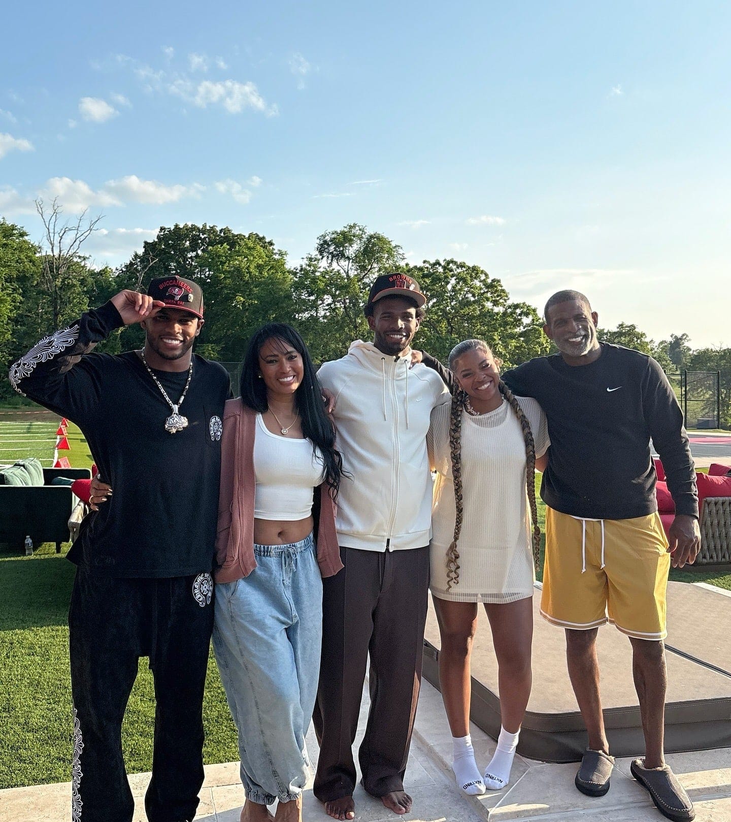 Deion Sanders has powerful message for Browns QB son Shedeur