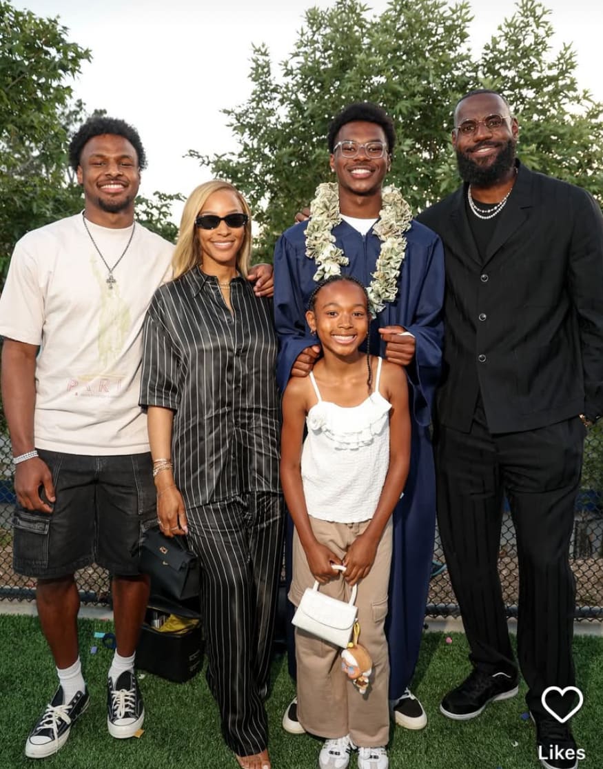 LeBron James’ wife Savannah looks unrecognizable with dramatic new hairdo