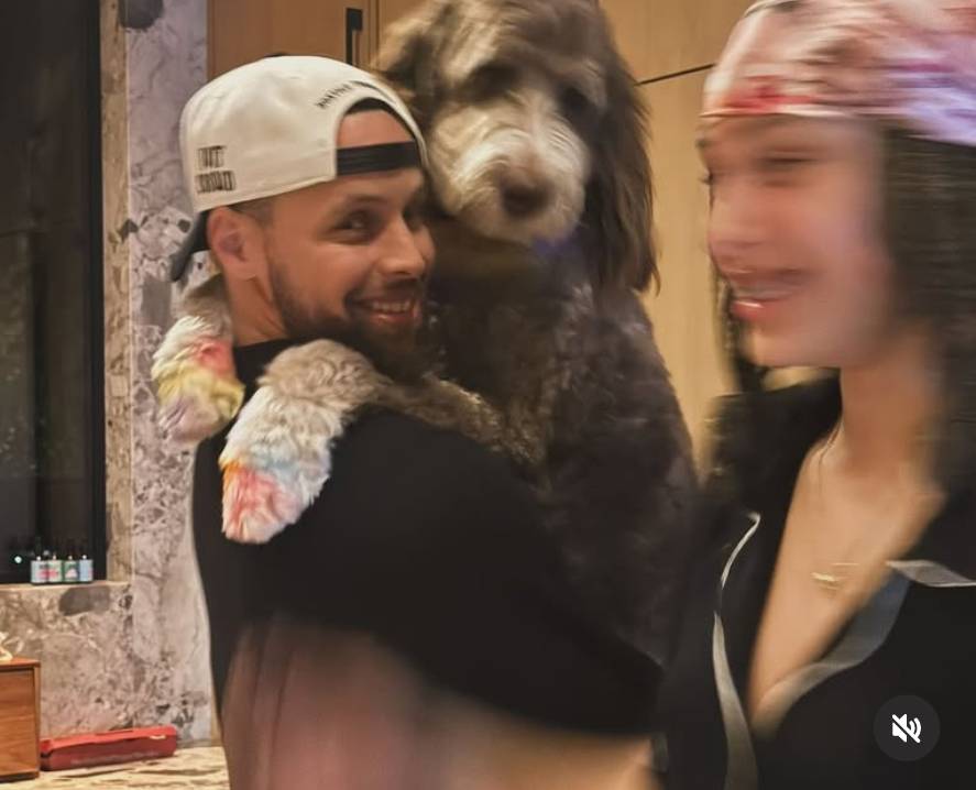 Stephen Curry hilariously hugs his giant dog dancing together giddily