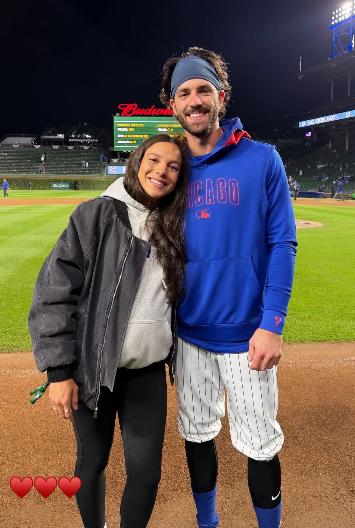 Dansby Swanson's USWNT star wife Mallory shares Cubs couple photo before  Game 5