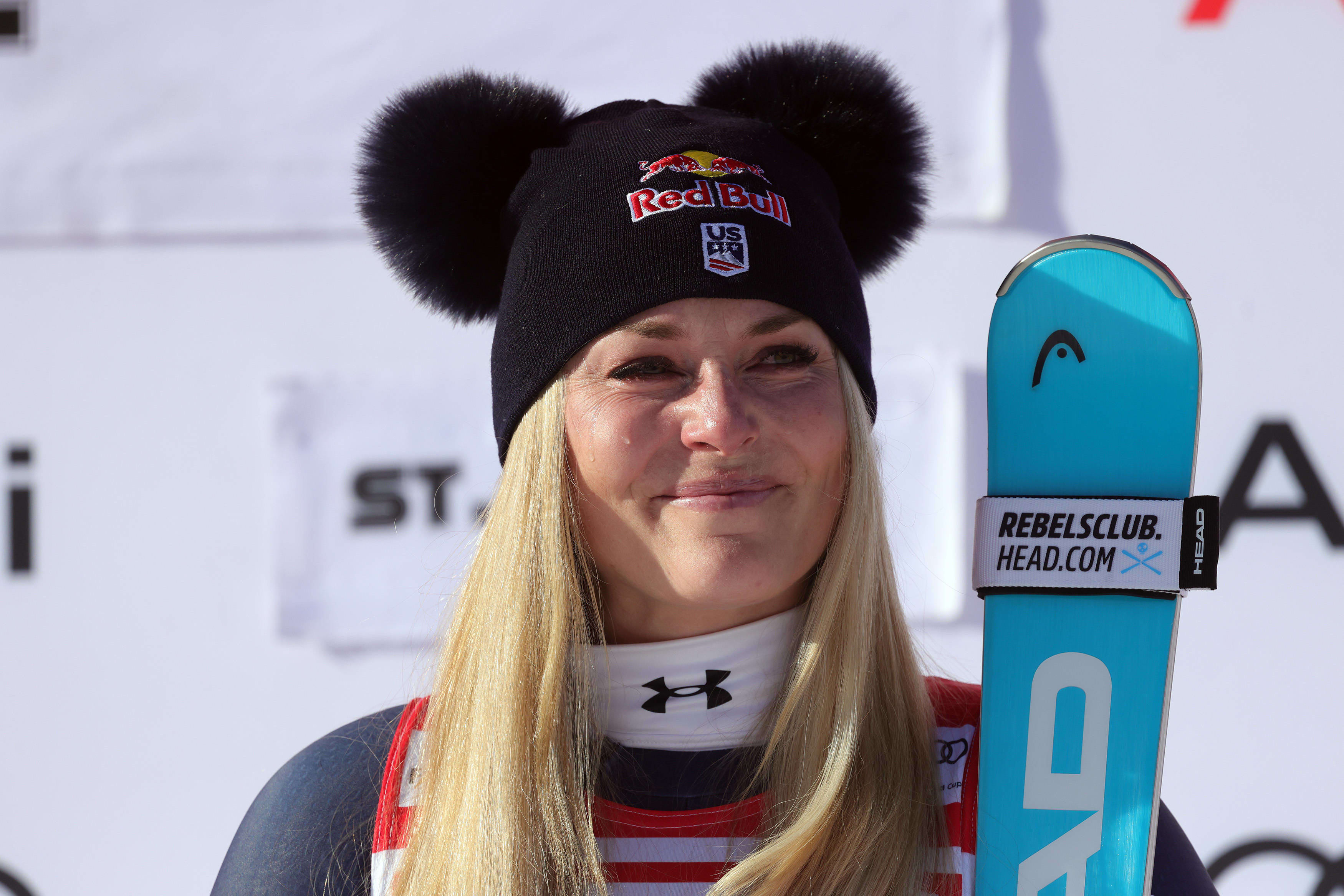 41-year-old Lindsey Vonn breaks down crying winning World Cup race before  Olympics
