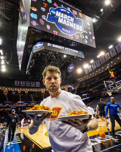  "Ore-Ida Tater Tot Kings Unite – Jon Heder Cheers on Richie Saunders at BYU Sweet 16 March Madness Game"