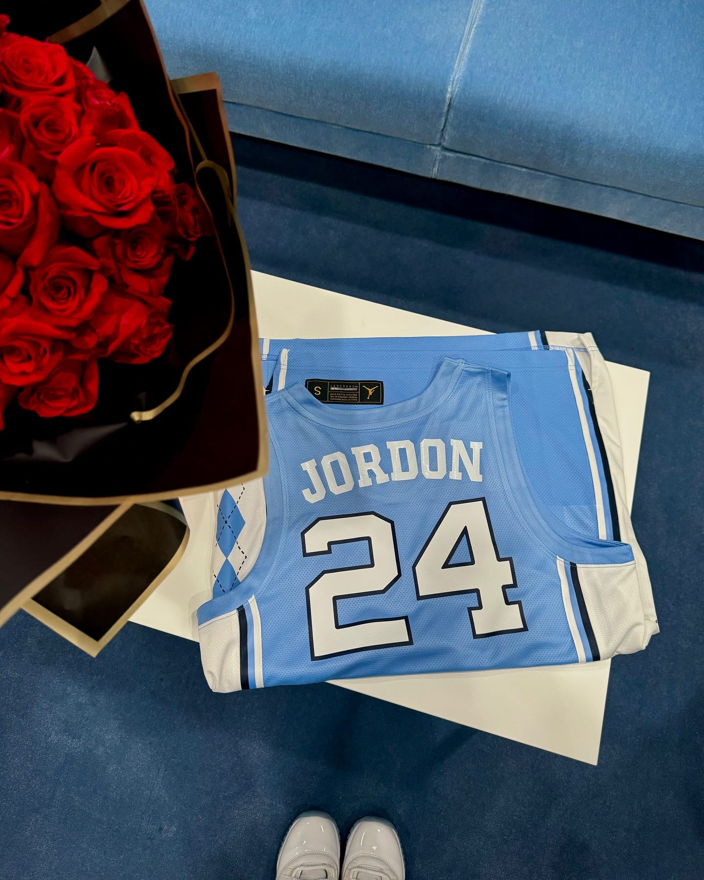 Jordon Hudson UNC basketball jersey