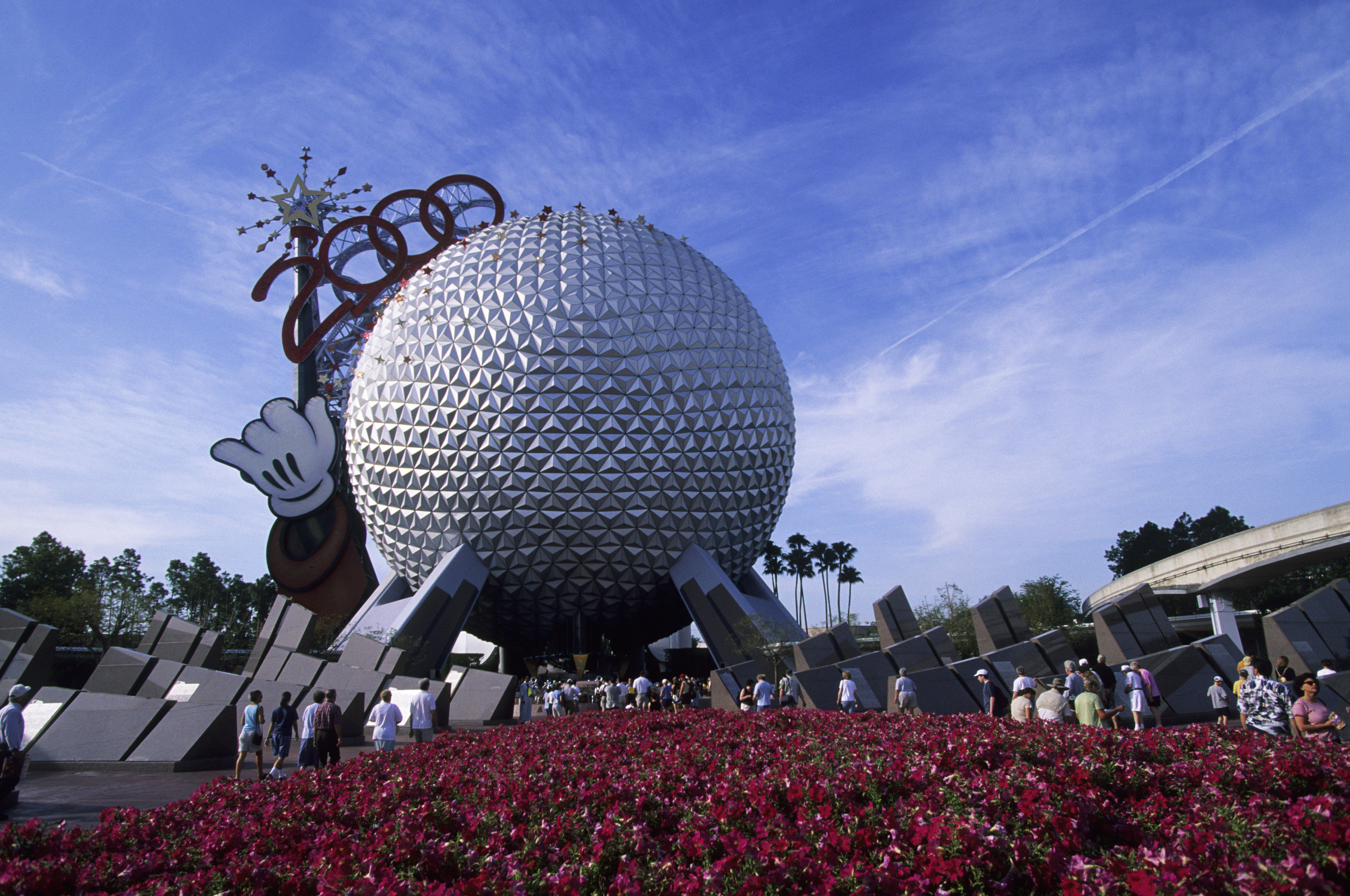 25 years ago, Epcot celebrated the coming of the Millenium with one of the best Disney Celebrations ever