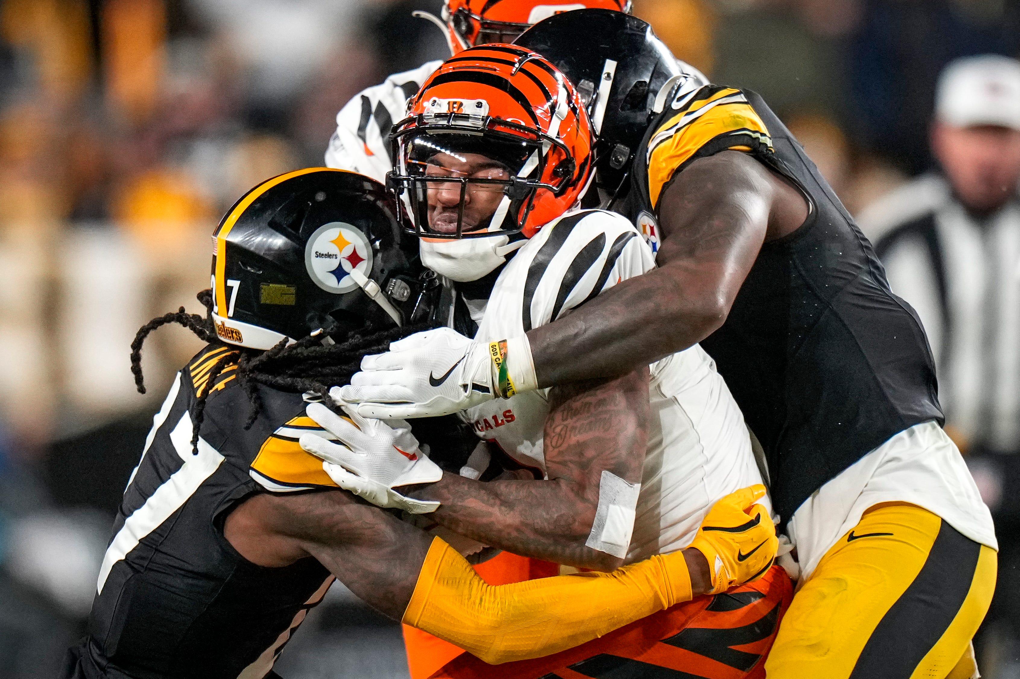 Bengals Embracing Must-Win Nature of Thursday Night's Game Against Steelers