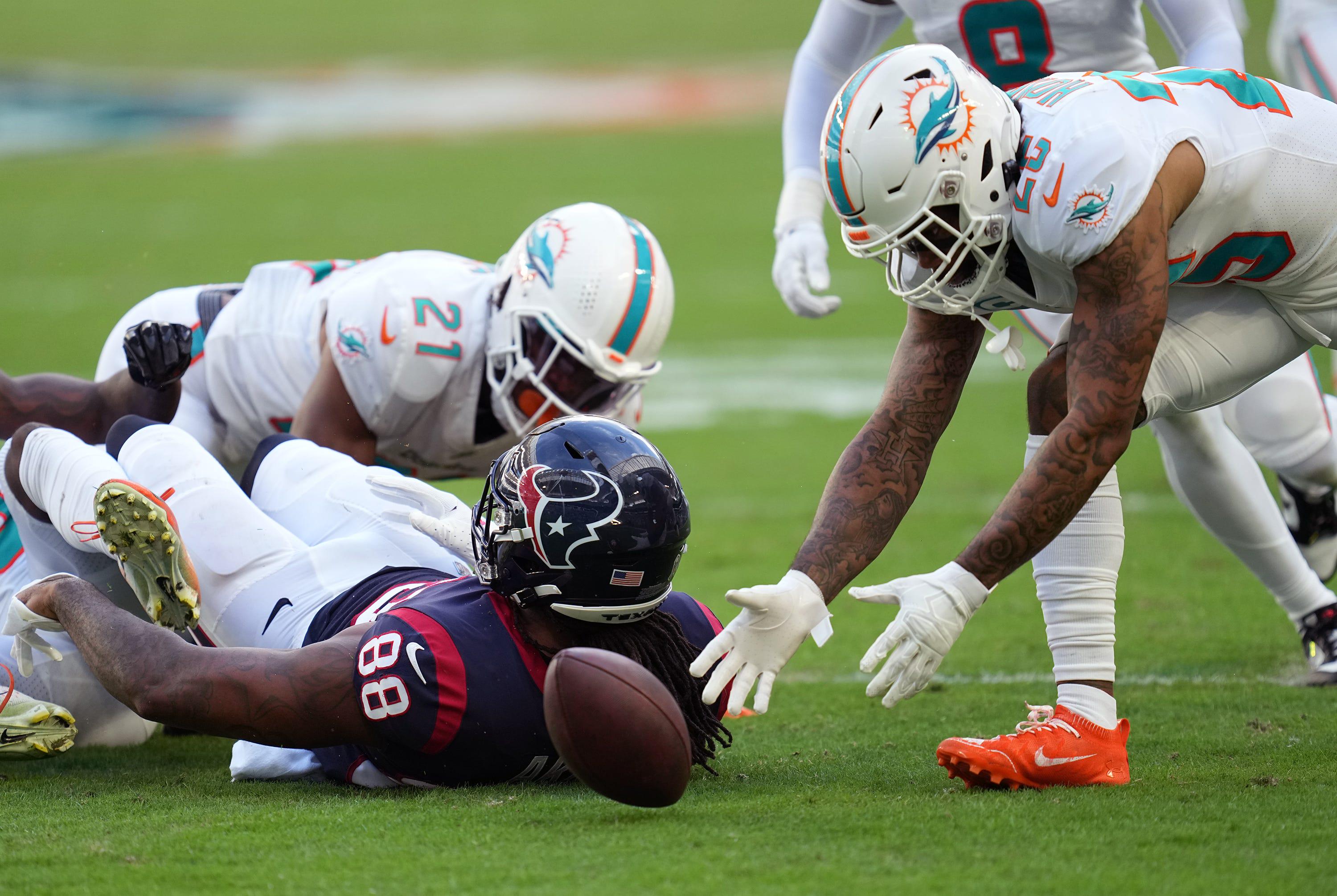 Setting the Stage for the Week 15 Dolphins-Texans Matchup