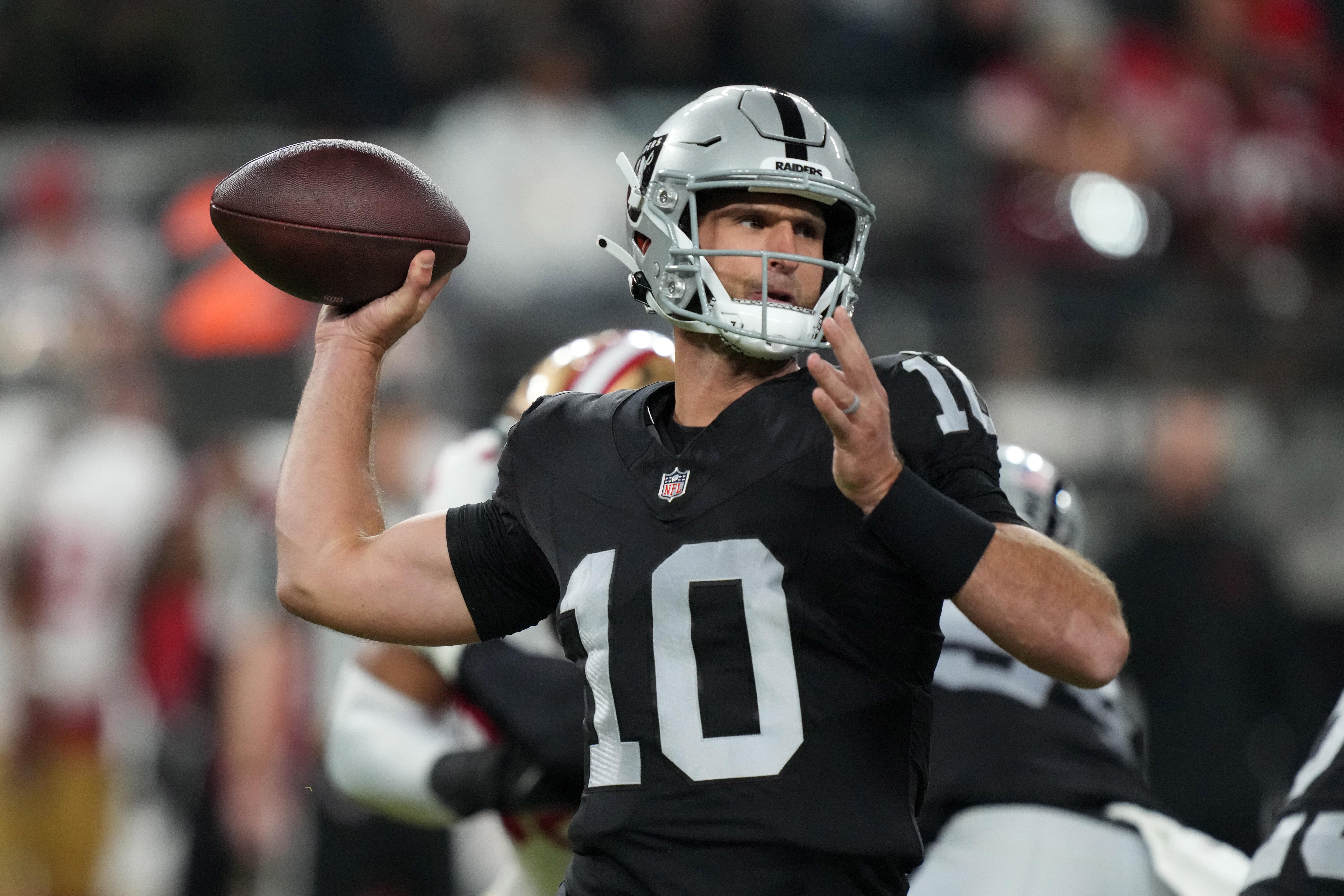 Detroit Lions Try Out Two Quarterbacks, Three Wide Receivers